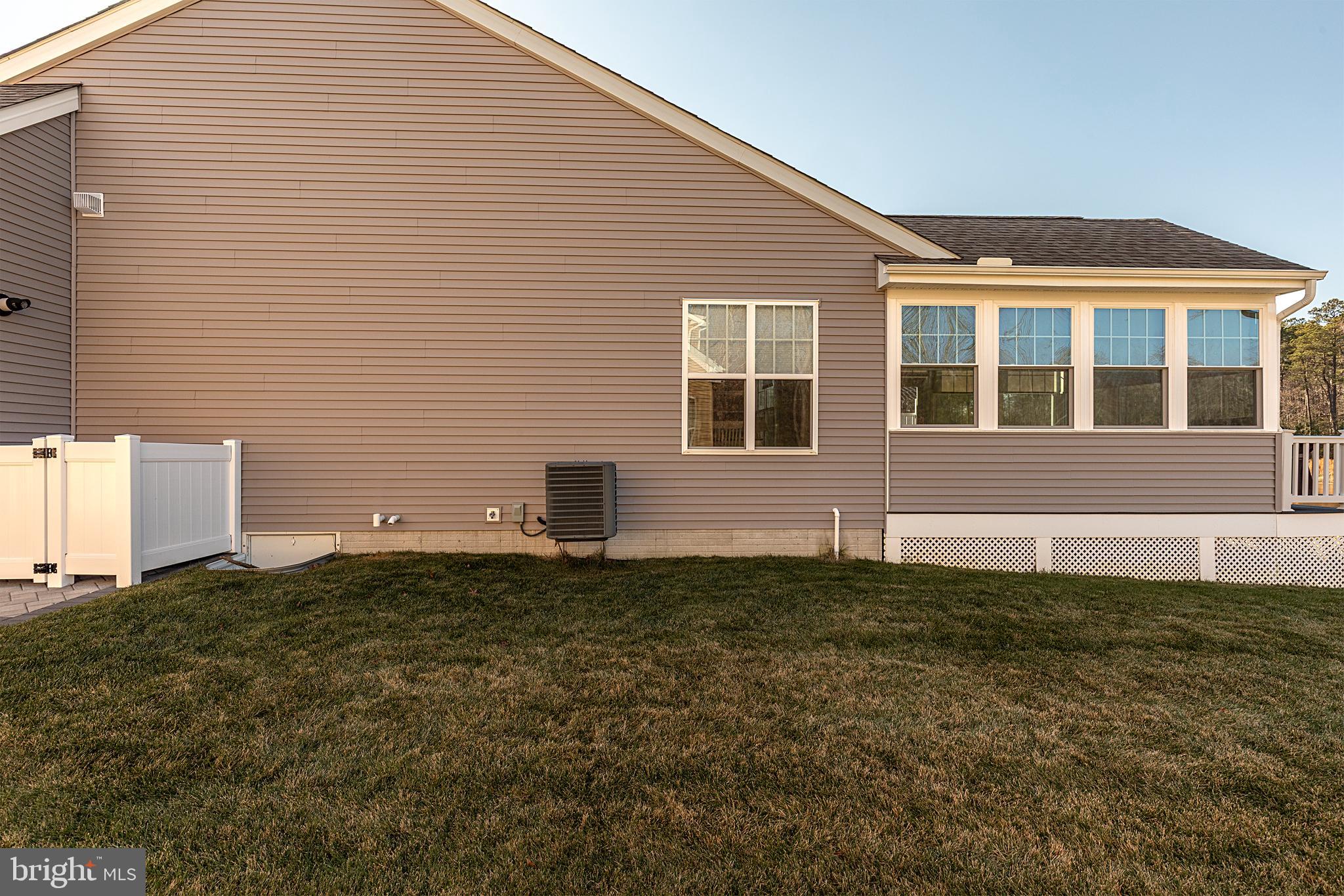 WOODRIDGE - Residential