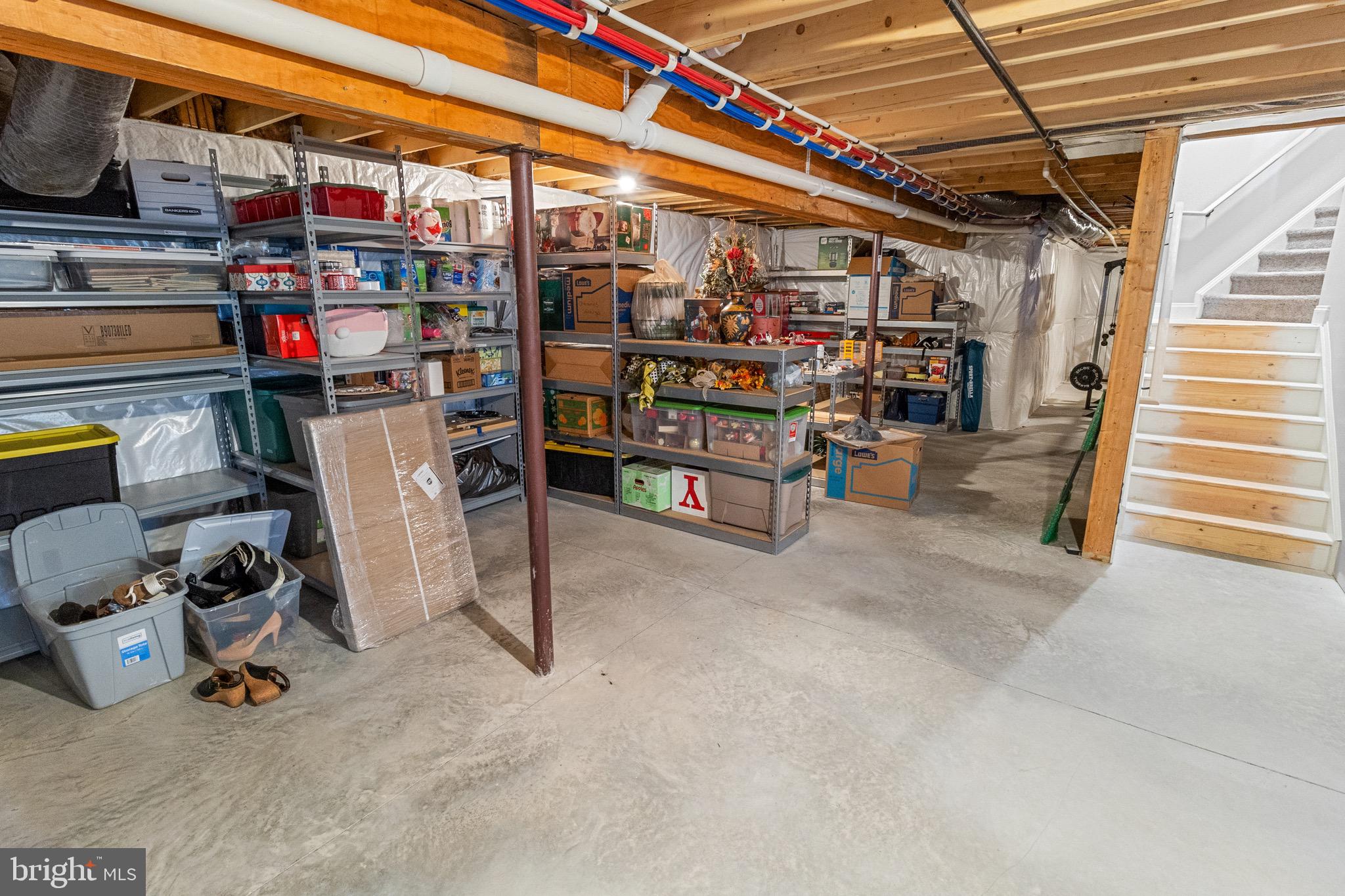 HERITAGE ESTATES WEST - Residential