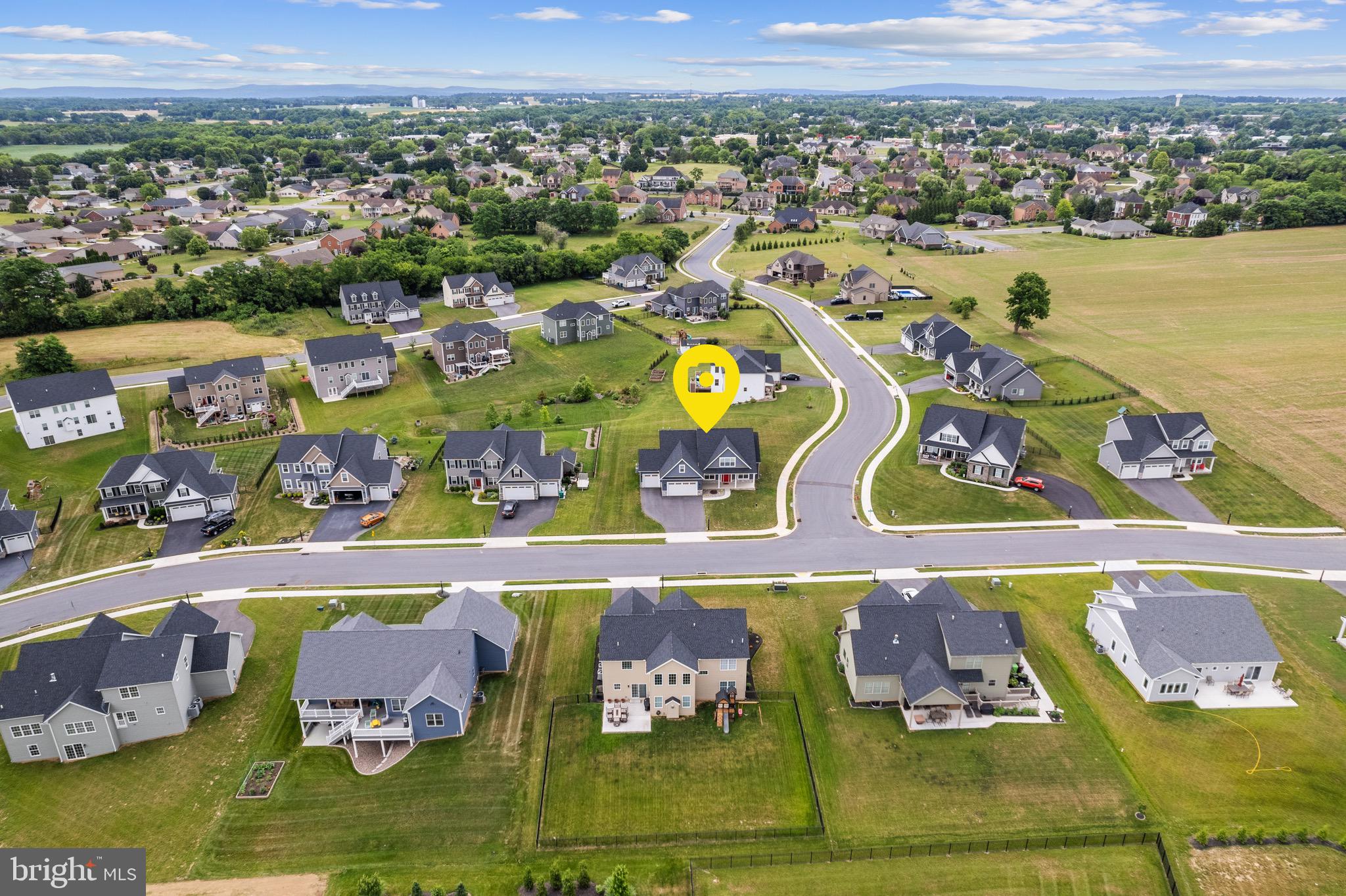 HERITAGE ESTATES WEST - Residential