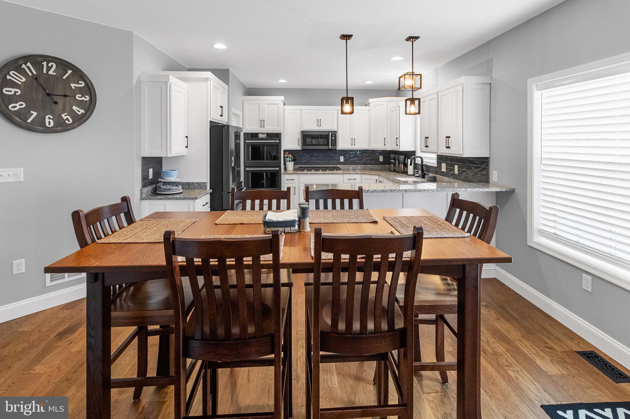 HERITAGE ESTATES WEST - Residential