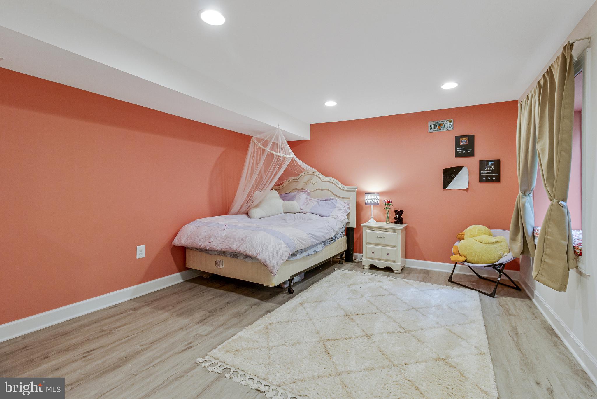 KINGSVIEW RIDGE - Residential