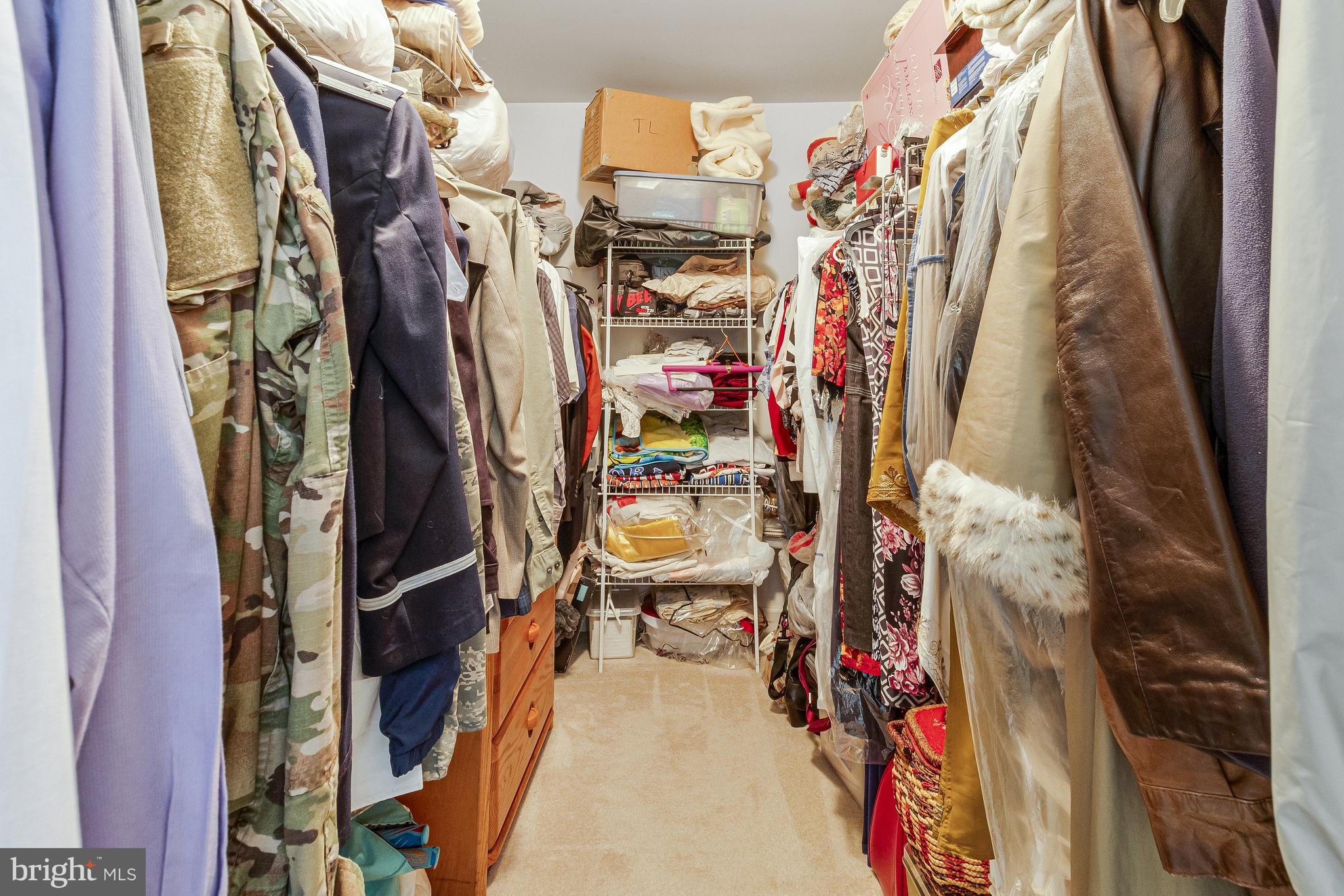 KINGSVIEW RIDGE - Residential