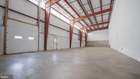 Photo of 2925 W 4th St, WILLIAMSPORT, PA 17701 (MLS # PALY2002294)