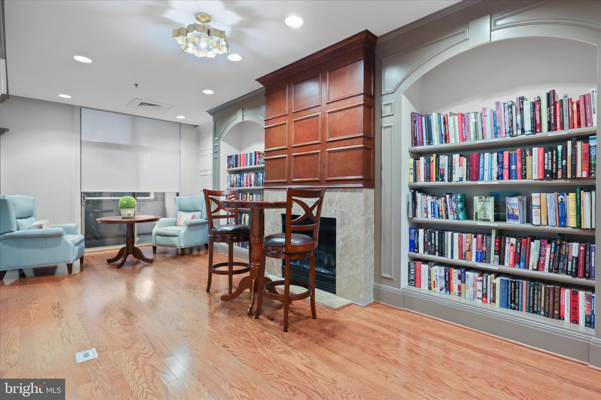 PALLADIUM AT MCLEAN - Residential