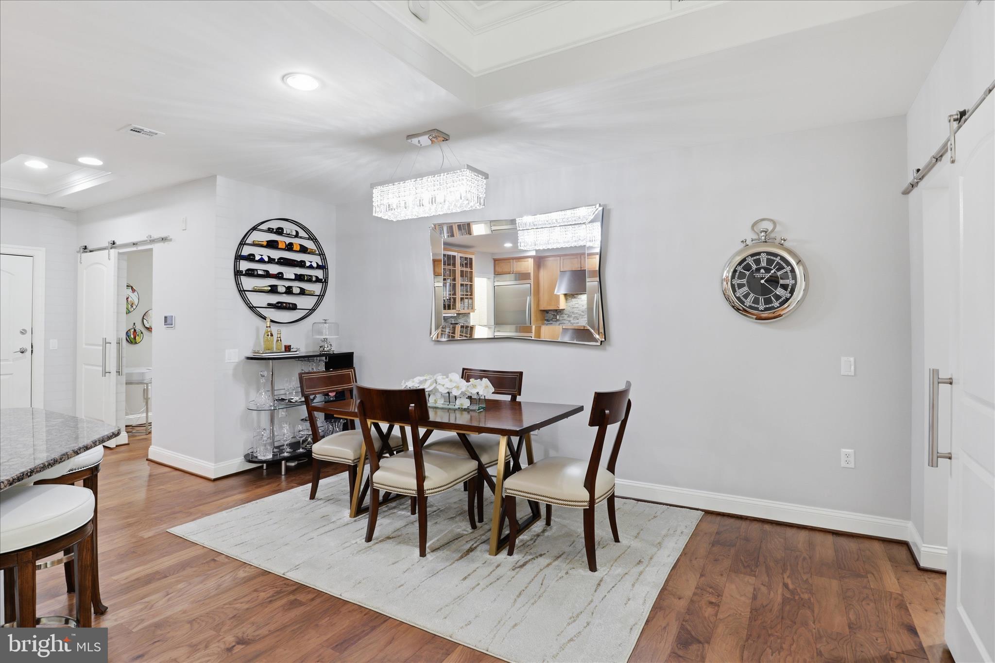 PALLADIUM AT MCLEAN - Residential