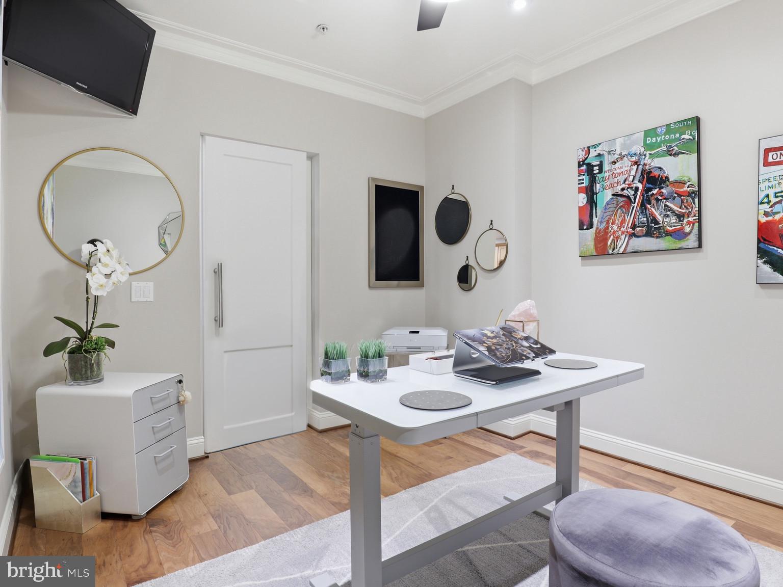 PALLADIUM AT MCLEAN - Residential