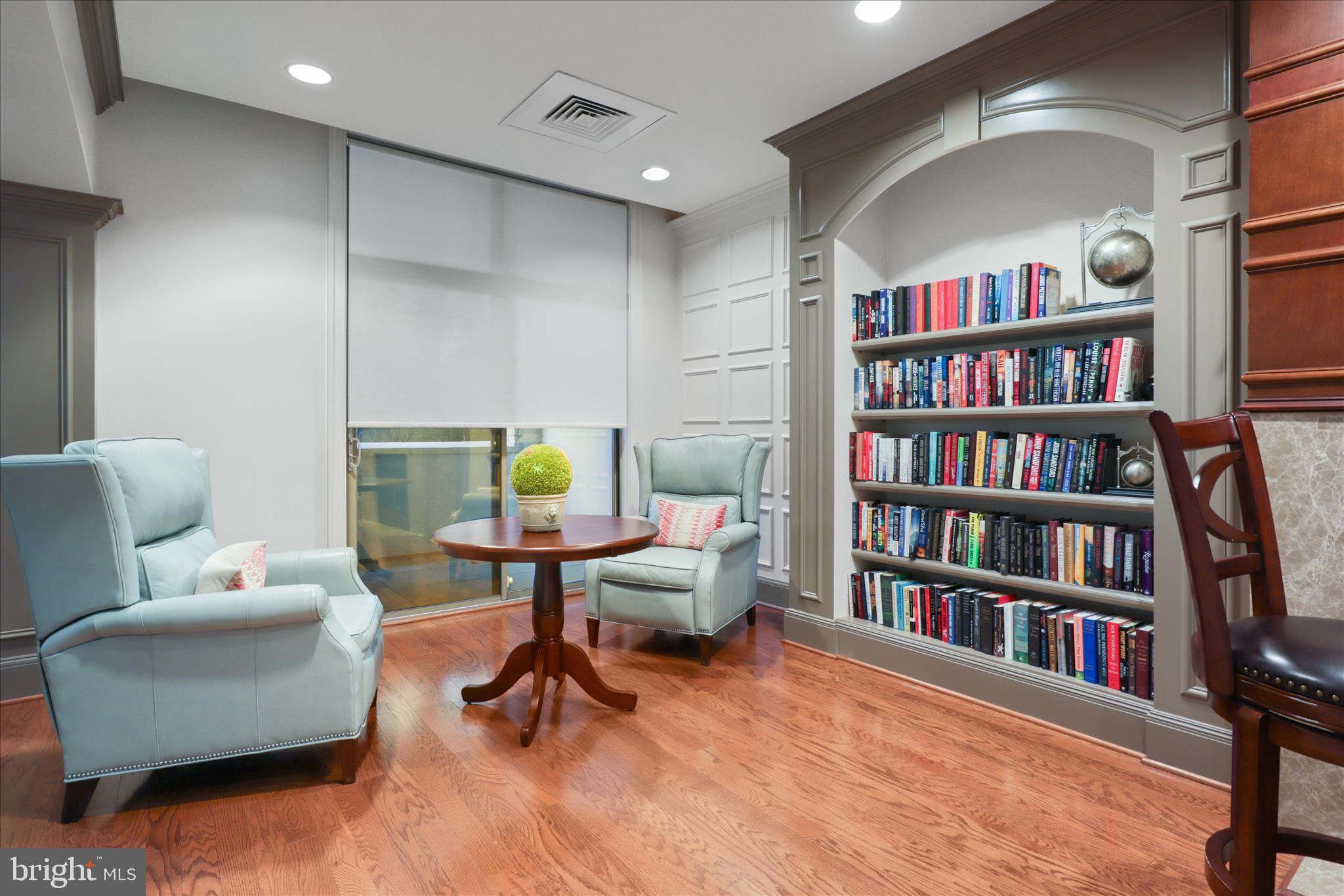 PALLADIUM AT MCLEAN - Residential