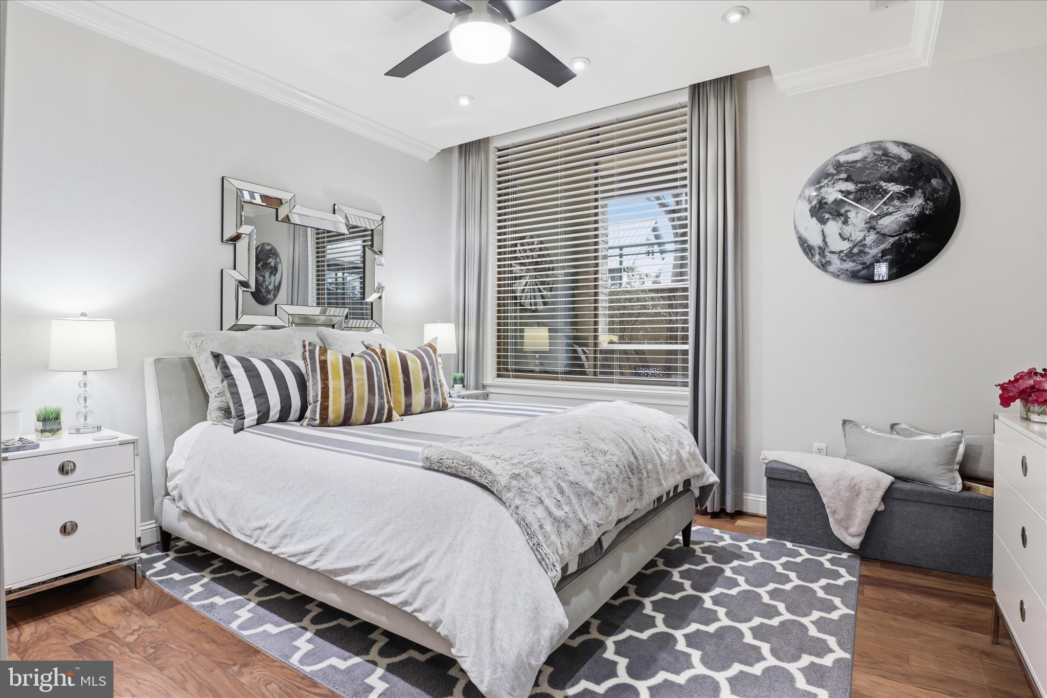 PALLADIUM AT MCLEAN - Residential