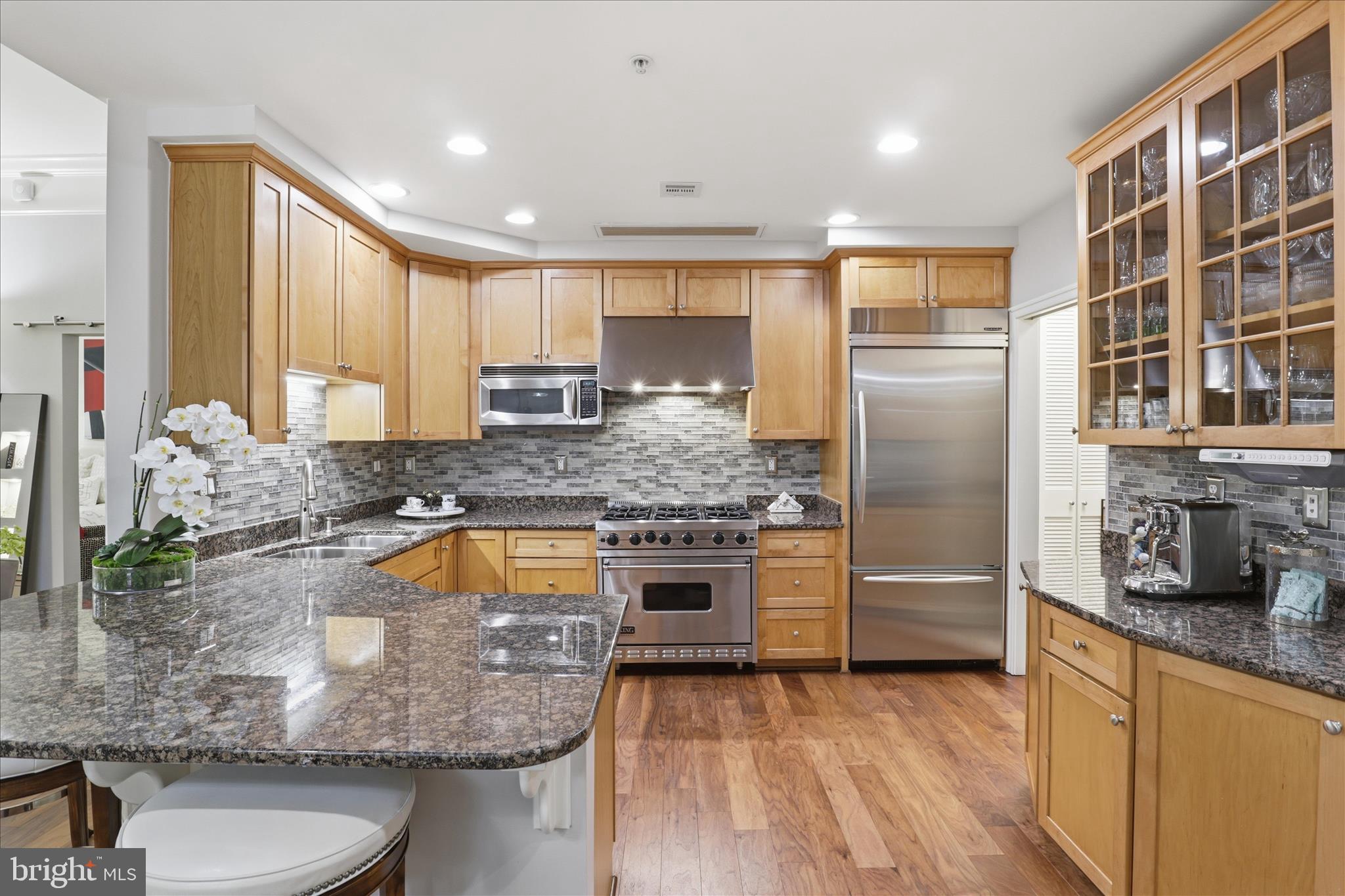 PALLADIUM AT MCLEAN - Residential