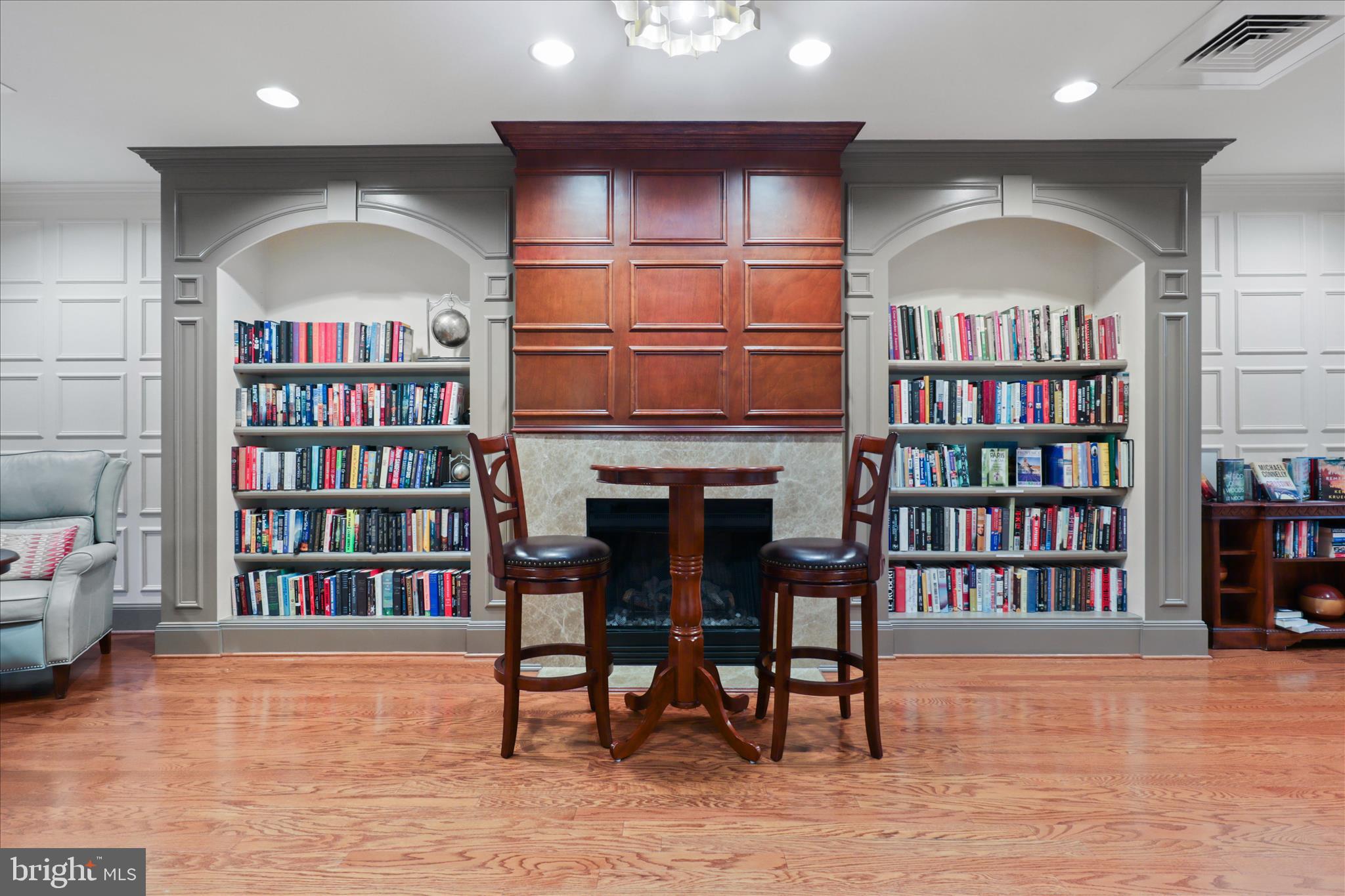 PALLADIUM AT MCLEAN - Residential