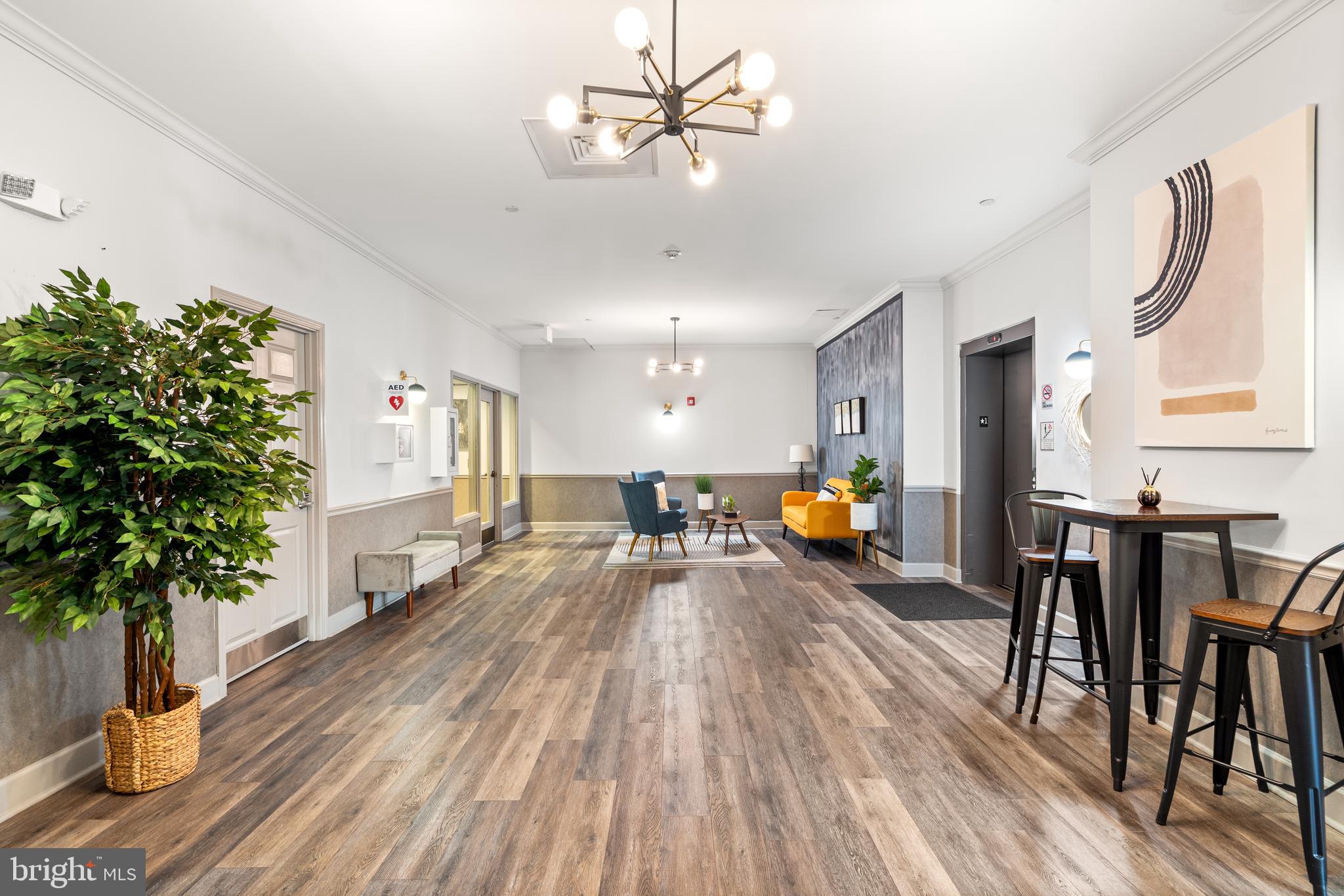 605 N ATLANTIC AVENUE 210