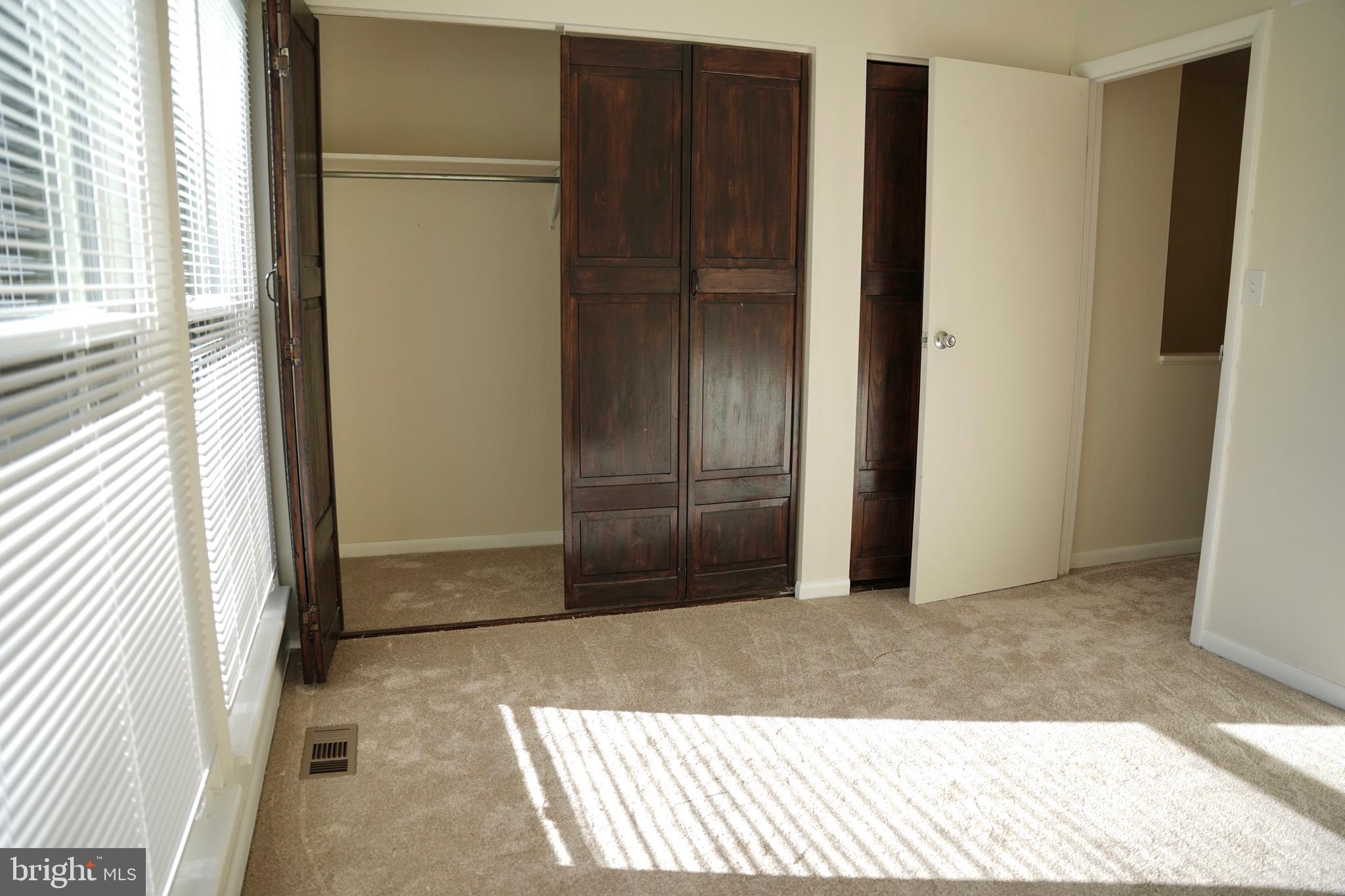 VILLAGE OF WILDE LAKE - Residential Lease