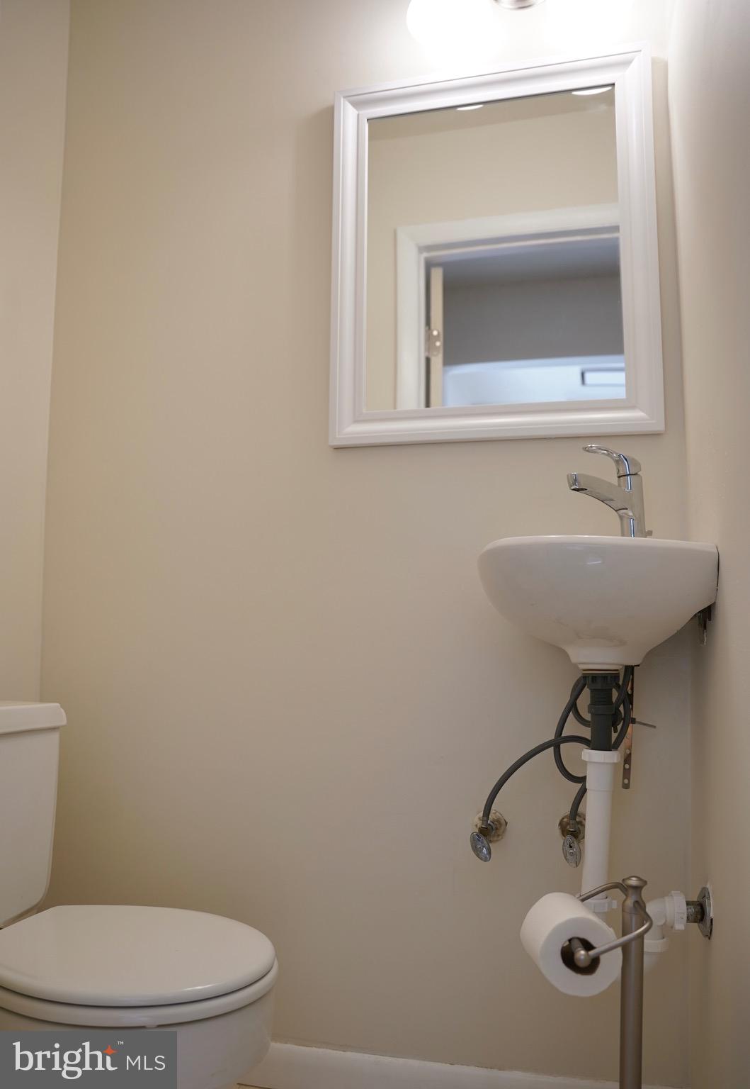 VILLAGE OF WILDE LAKE - Residential Lease