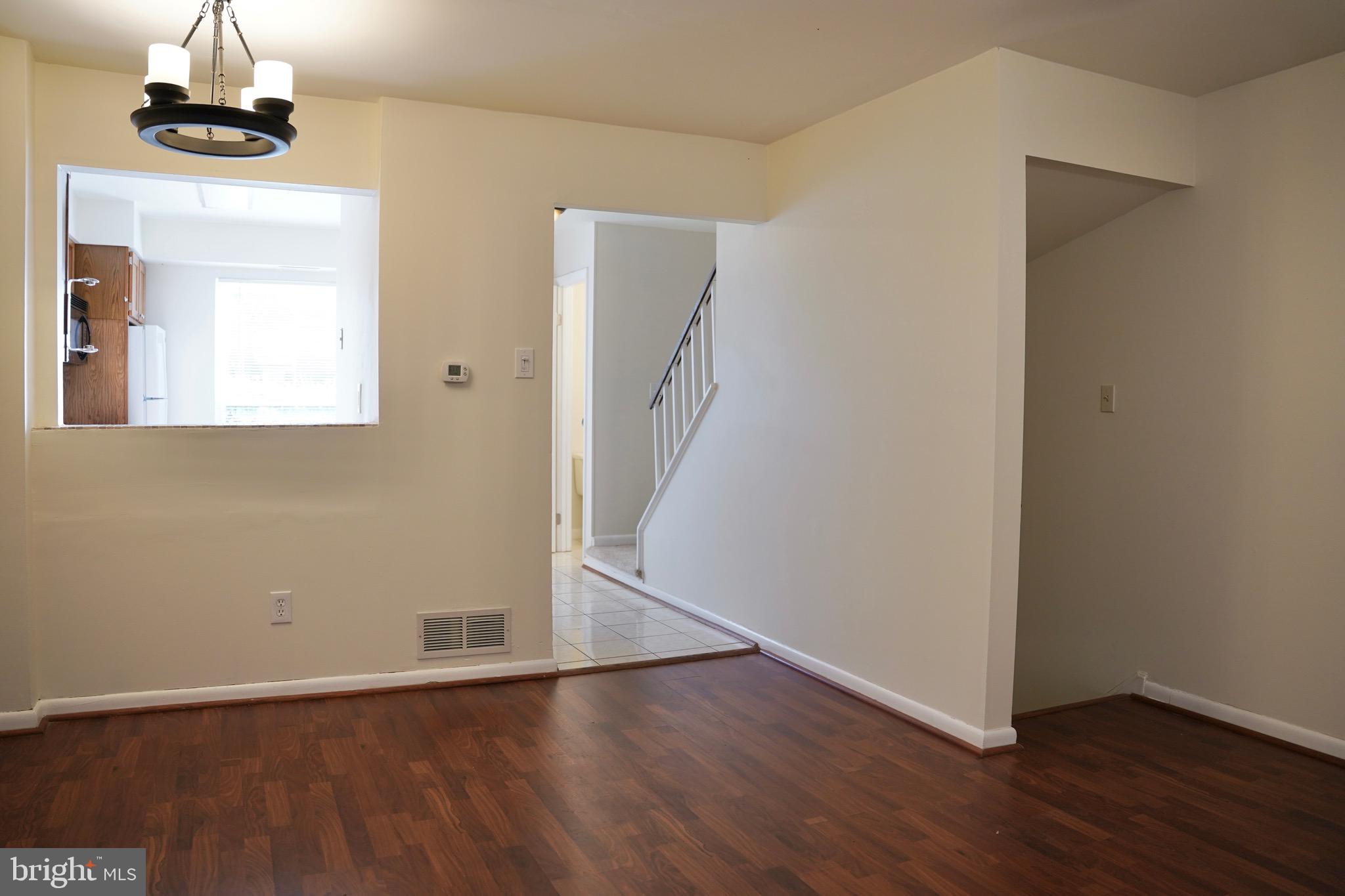 VILLAGE OF WILDE LAKE - Residential Lease