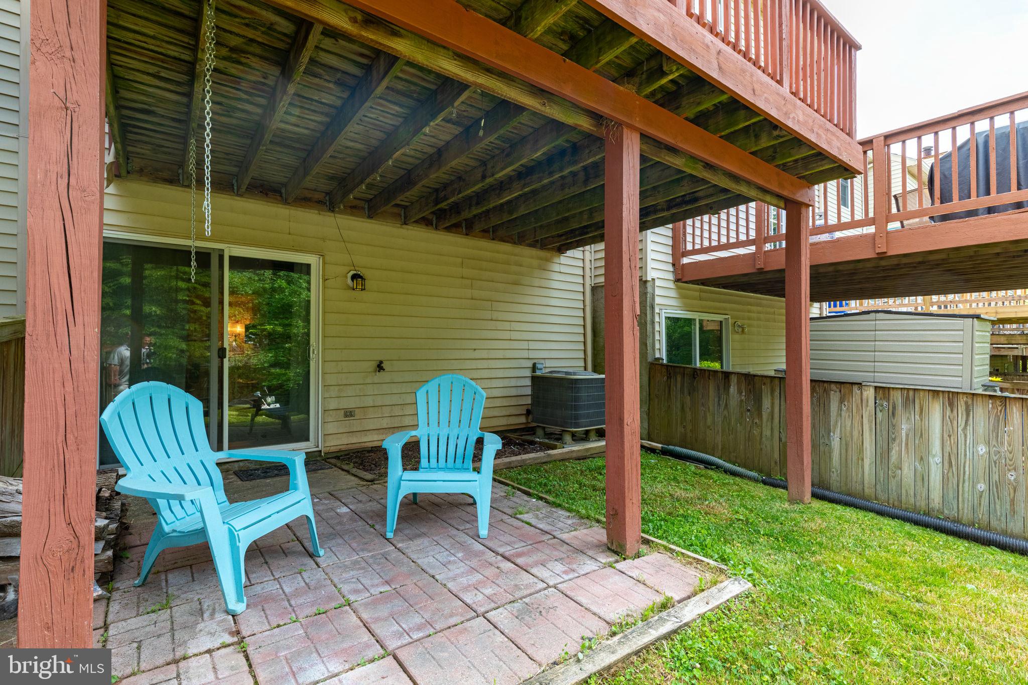 CONSTANT FRIENDSHIP - Residential