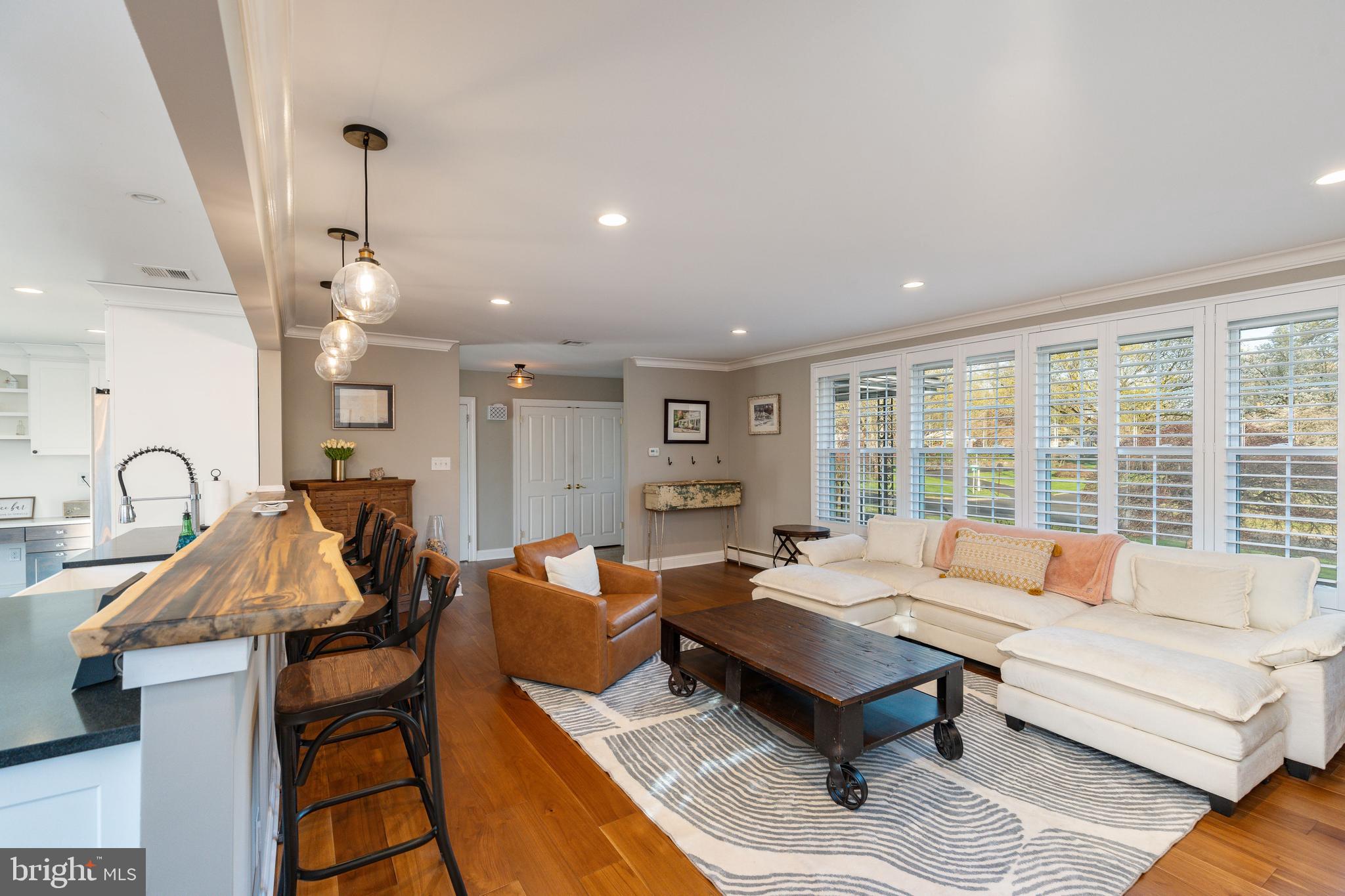 HAMILTON PARK - Residential