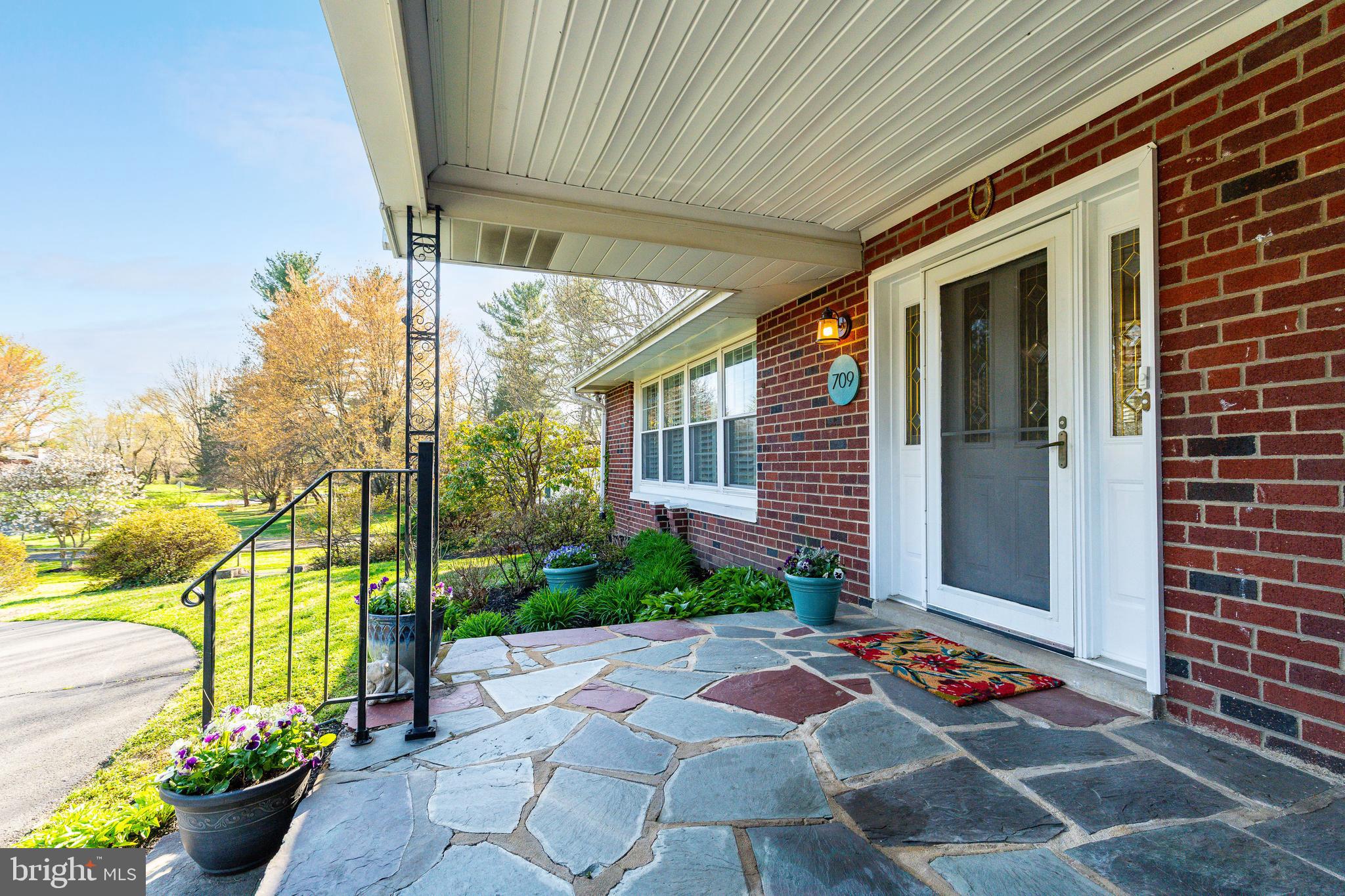 HAMILTON PARK - Residential