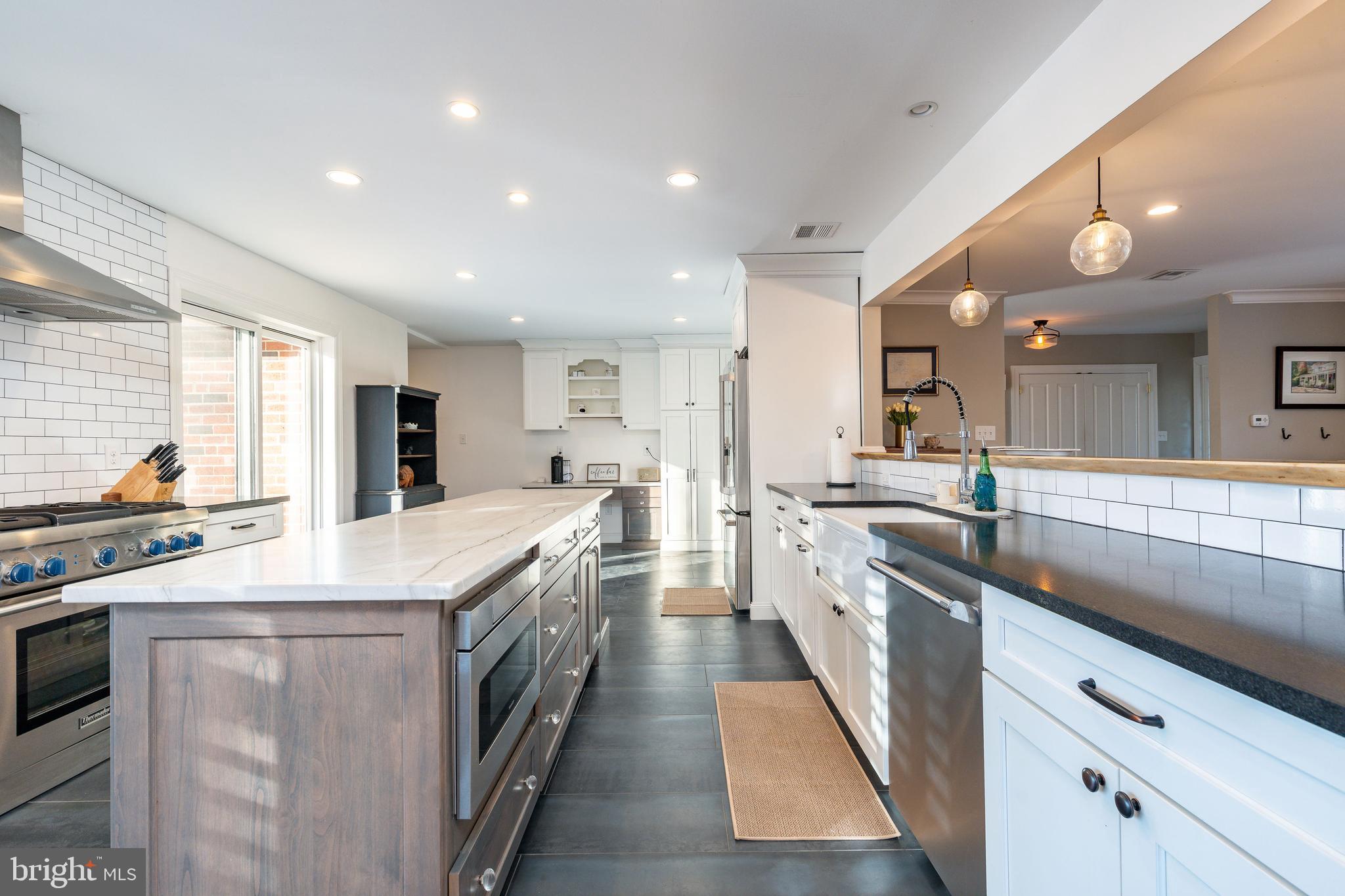 HAMILTON PARK - Residential