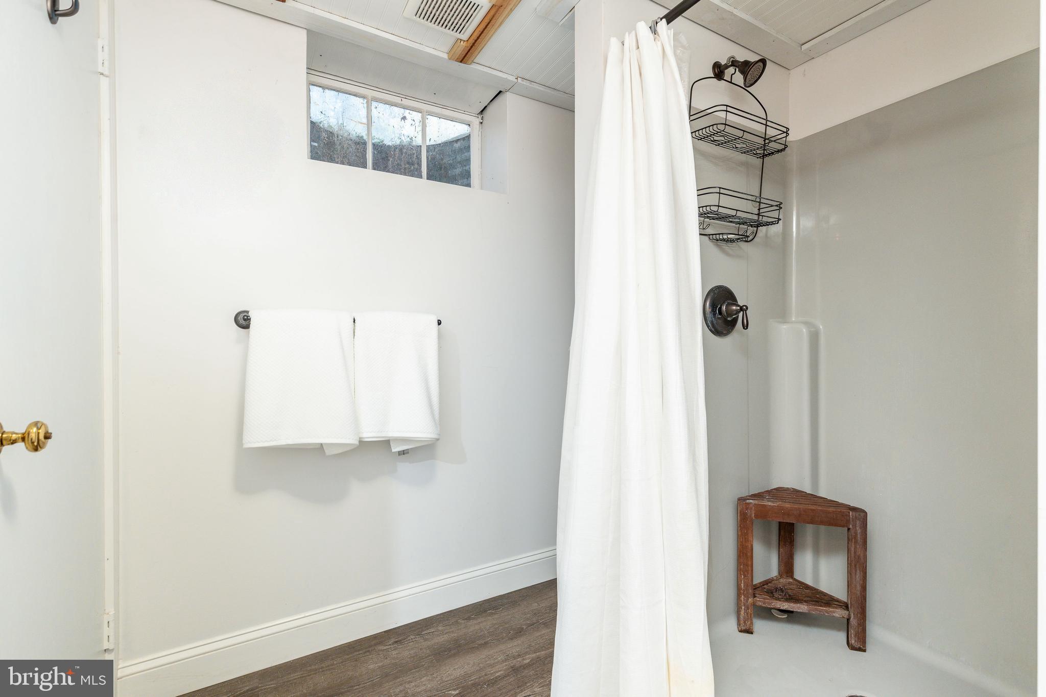 HAMILTON PARK - Residential