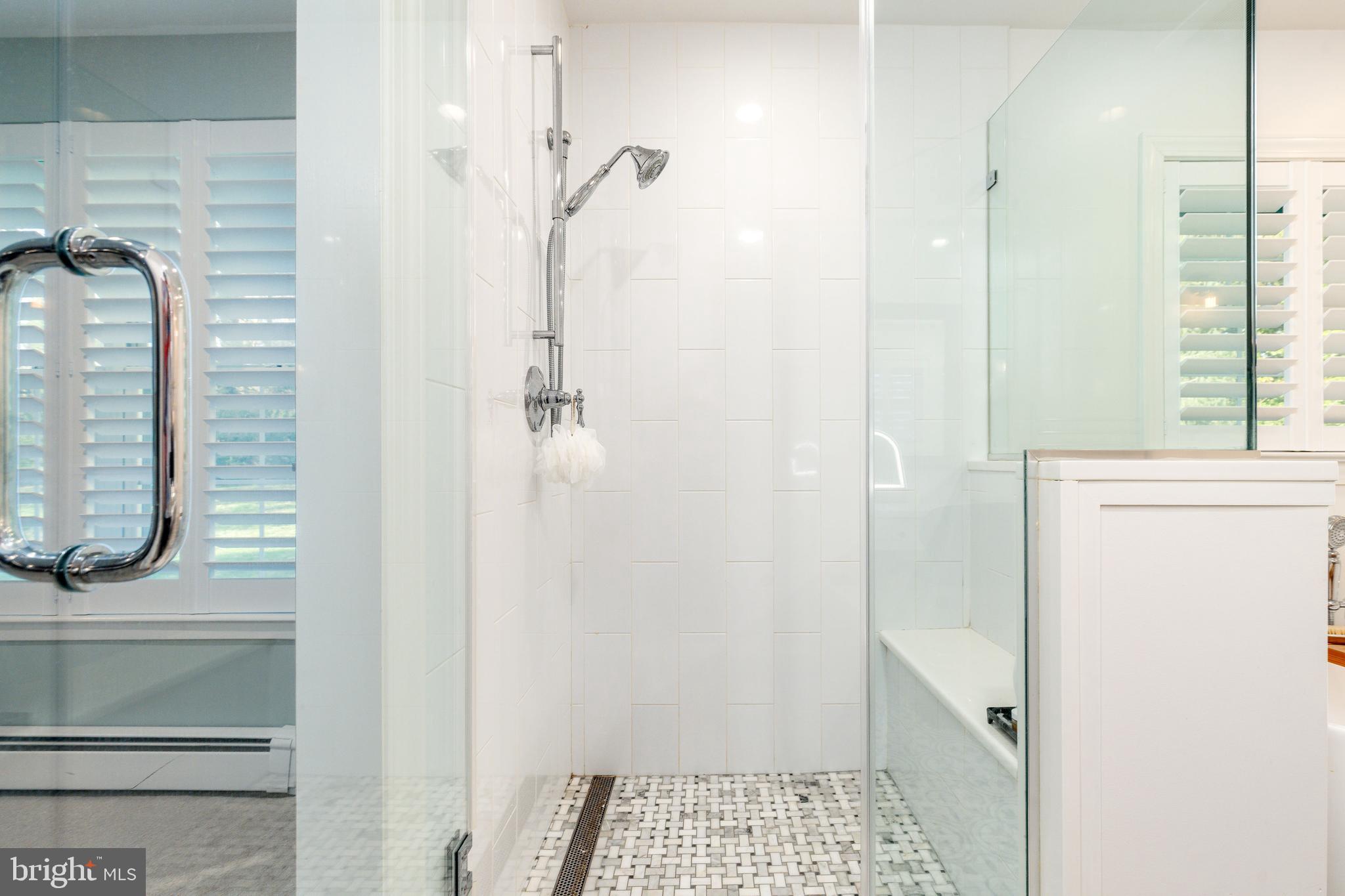 HAMILTON PARK - Residential