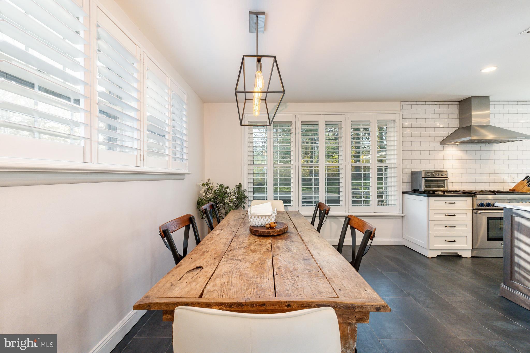 HAMILTON PARK - Residential