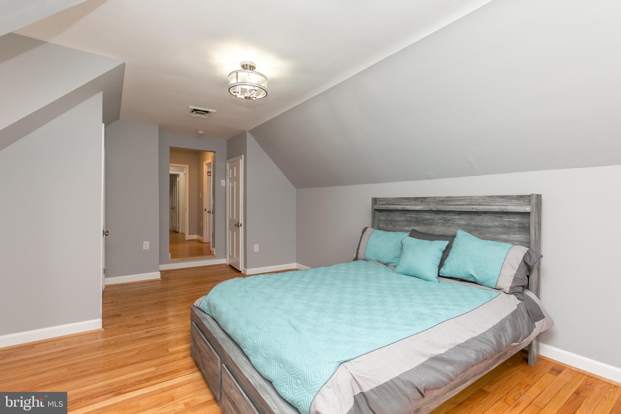 STONELEIGH - Residential