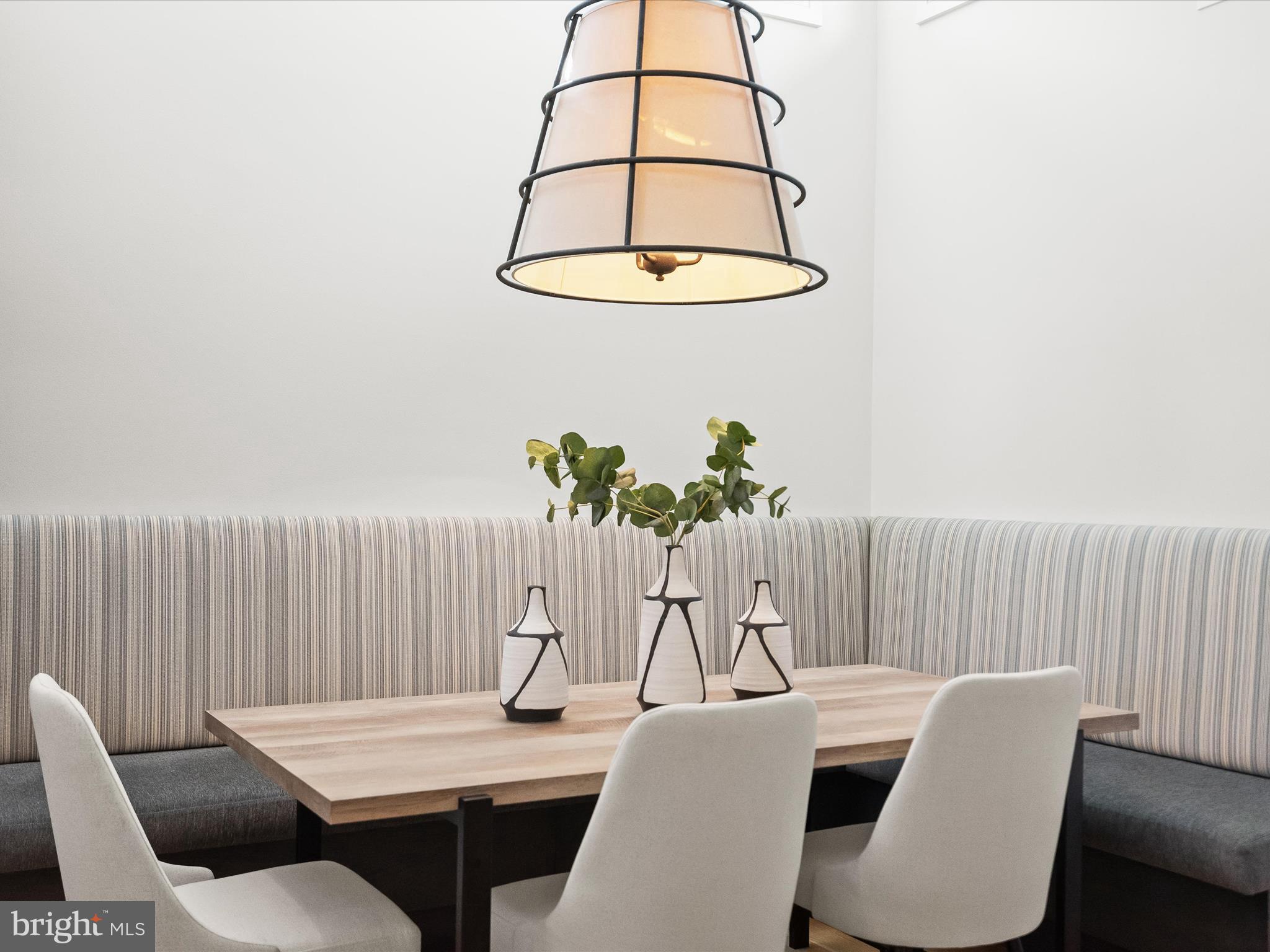 ARLINGTON FOREST - Residential