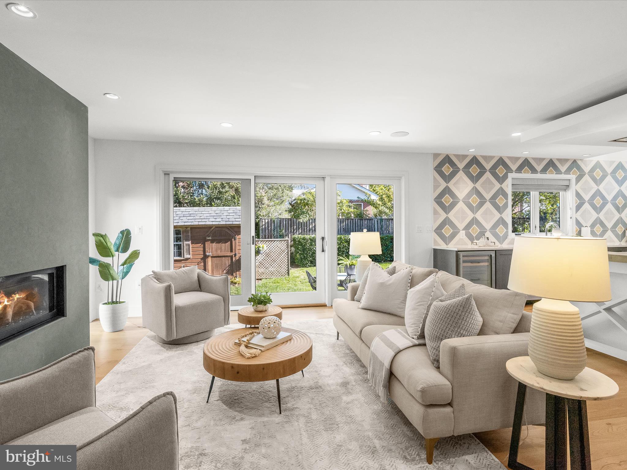 ARLINGTON FOREST - Residential