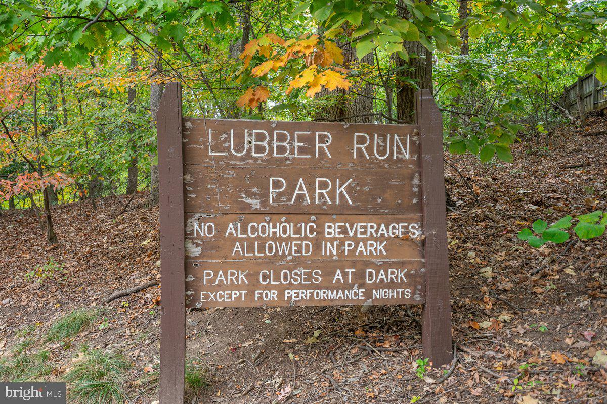 ARLINGTON FOREST - Residential