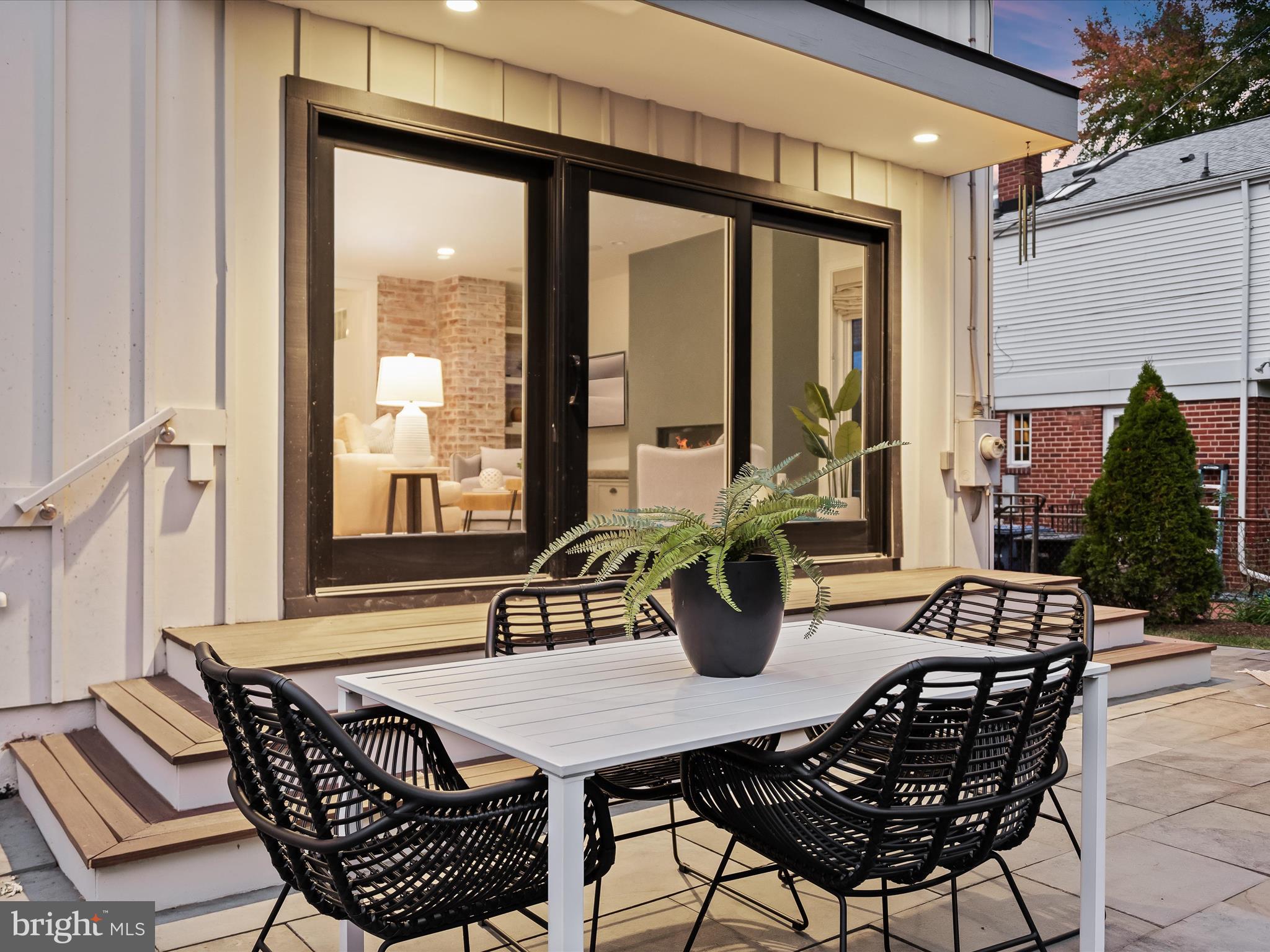 ARLINGTON FOREST - Residential