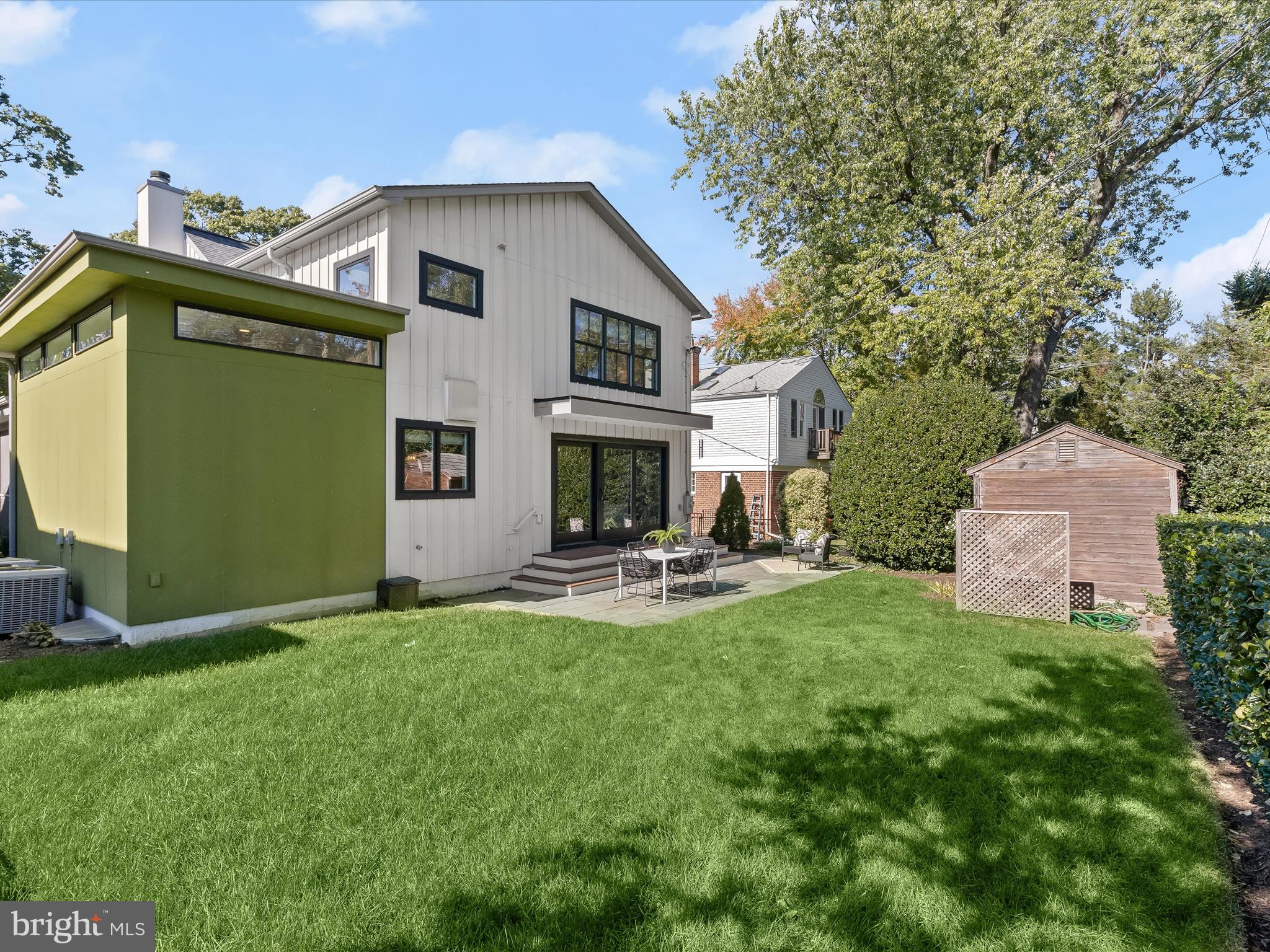 ARLINGTON FOREST - Residential