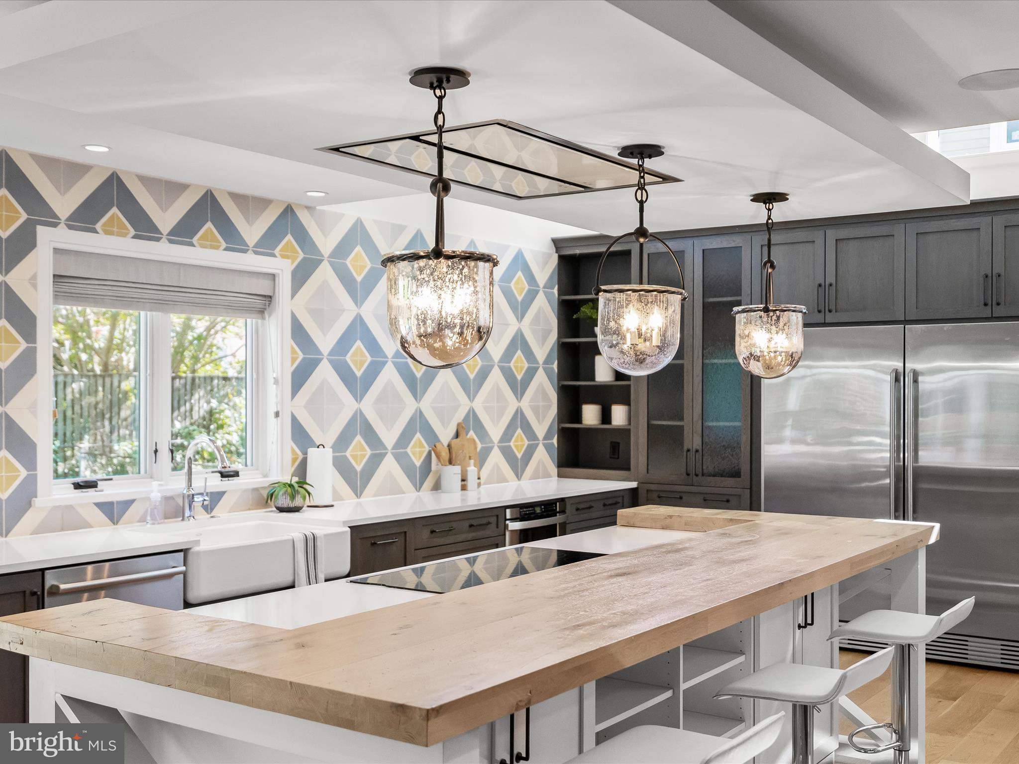 ARLINGTON FOREST - Residential