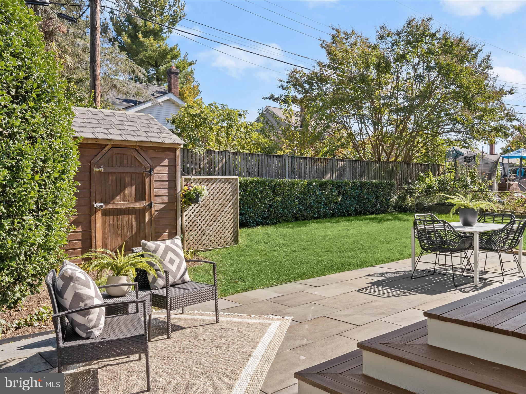 ARLINGTON FOREST - Residential