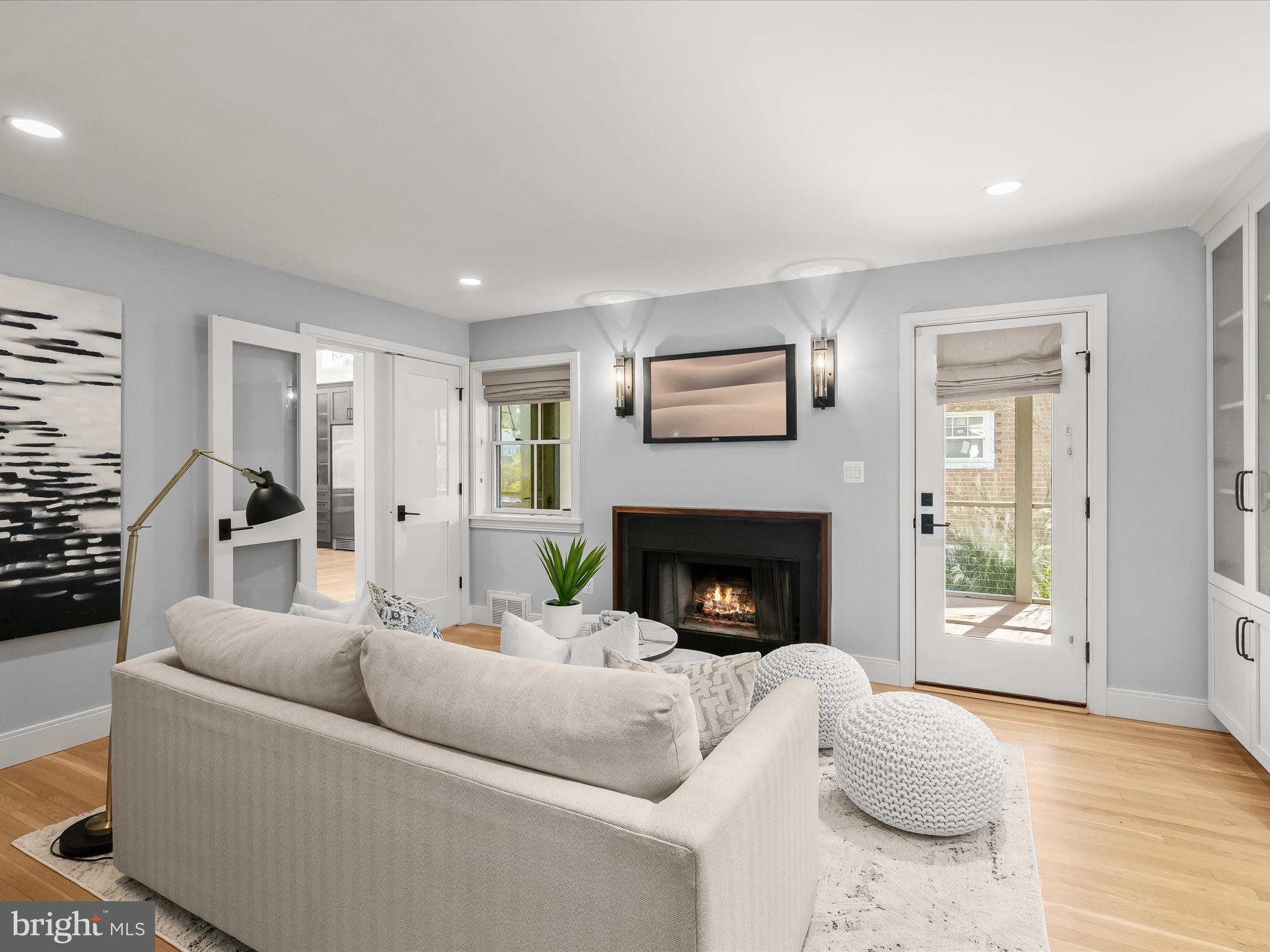 ARLINGTON FOREST - Residential