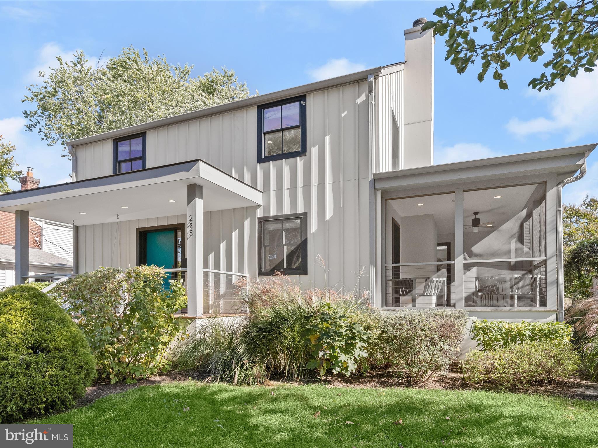 ARLINGTON FOREST - Residential