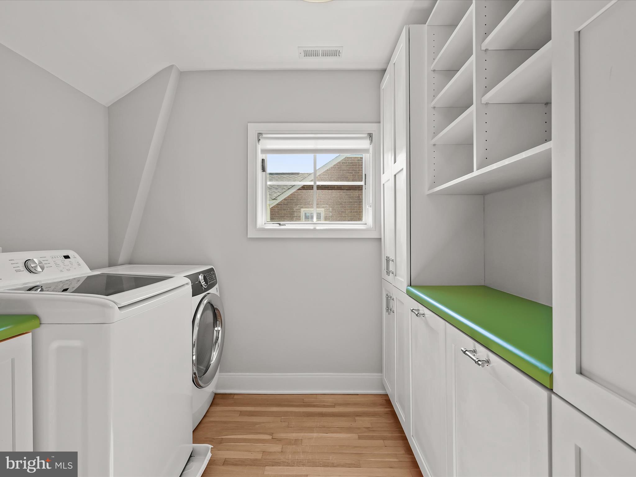 ARLINGTON FOREST - Residential