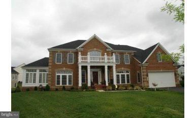 THE VILLAGES AT WELLINGTON - Residential