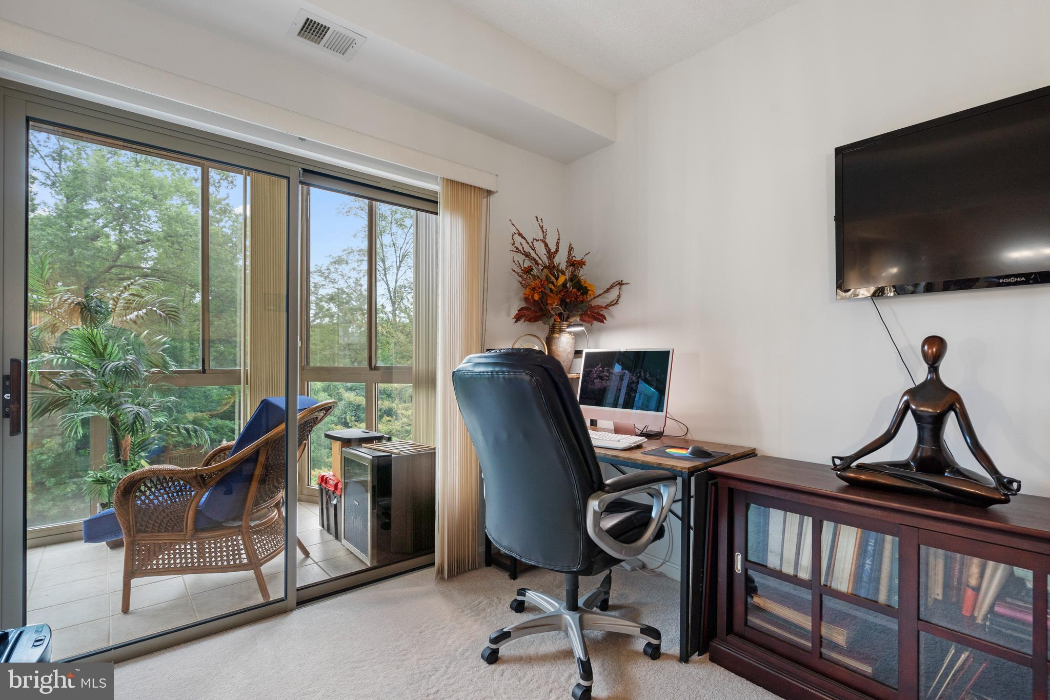 BLUE RIDGE AT LANSDOWNE WOODS - Residential