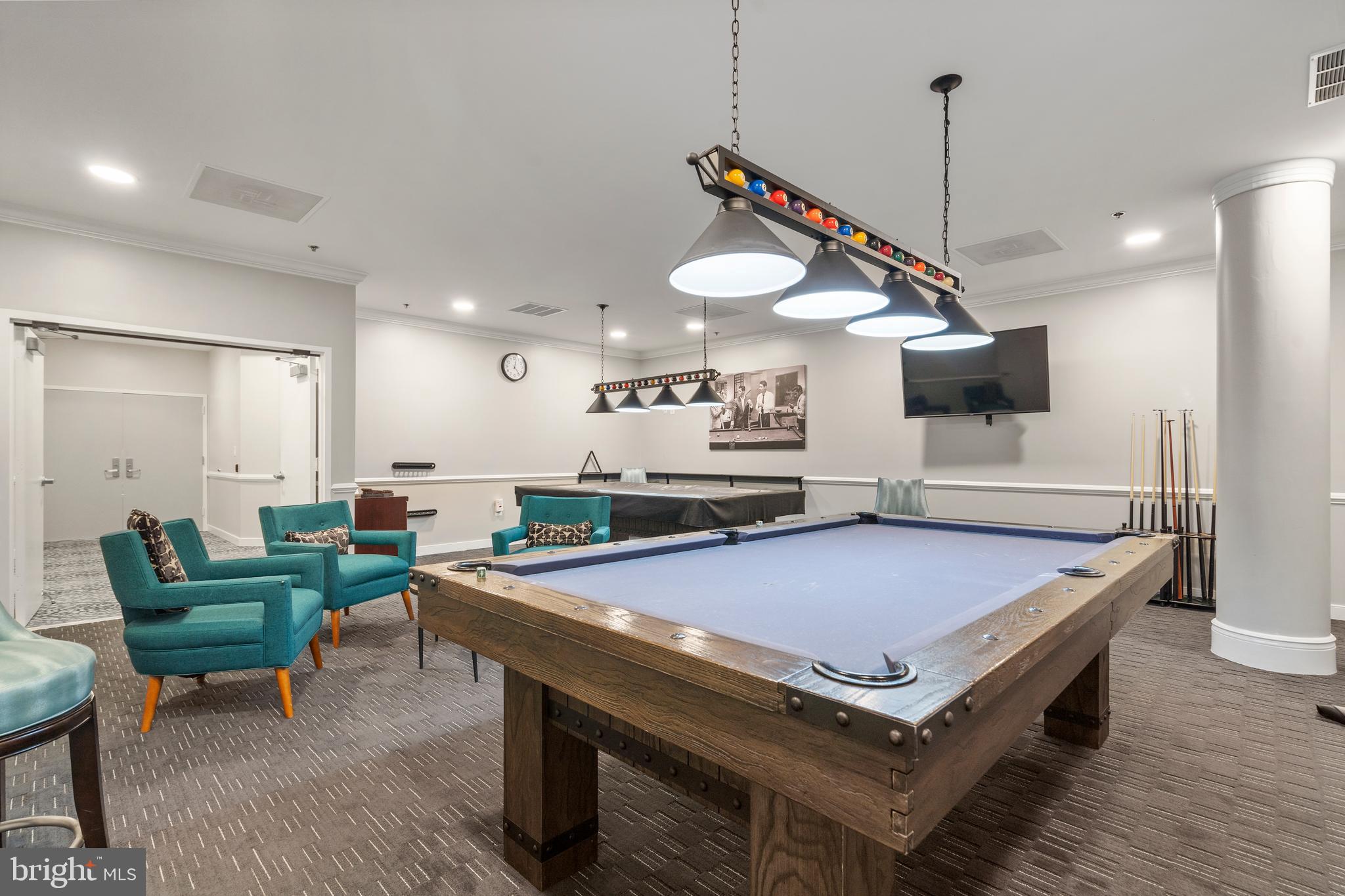 BLUE RIDGE AT LANSDOWNE WOODS - Residential