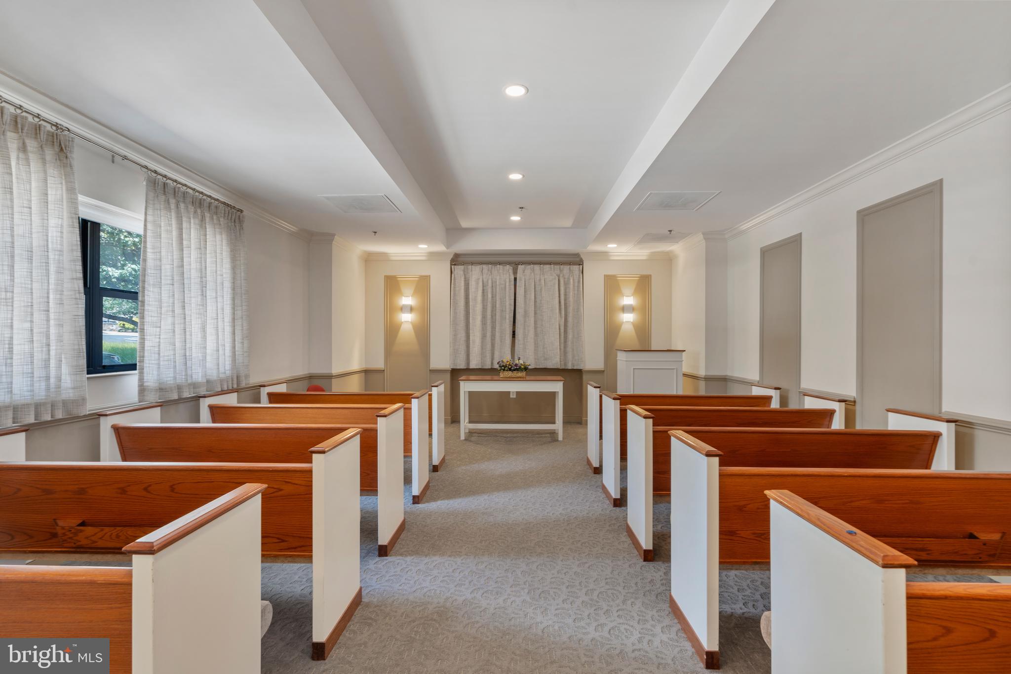 BLUE RIDGE AT LANSDOWNE WOODS - Residential