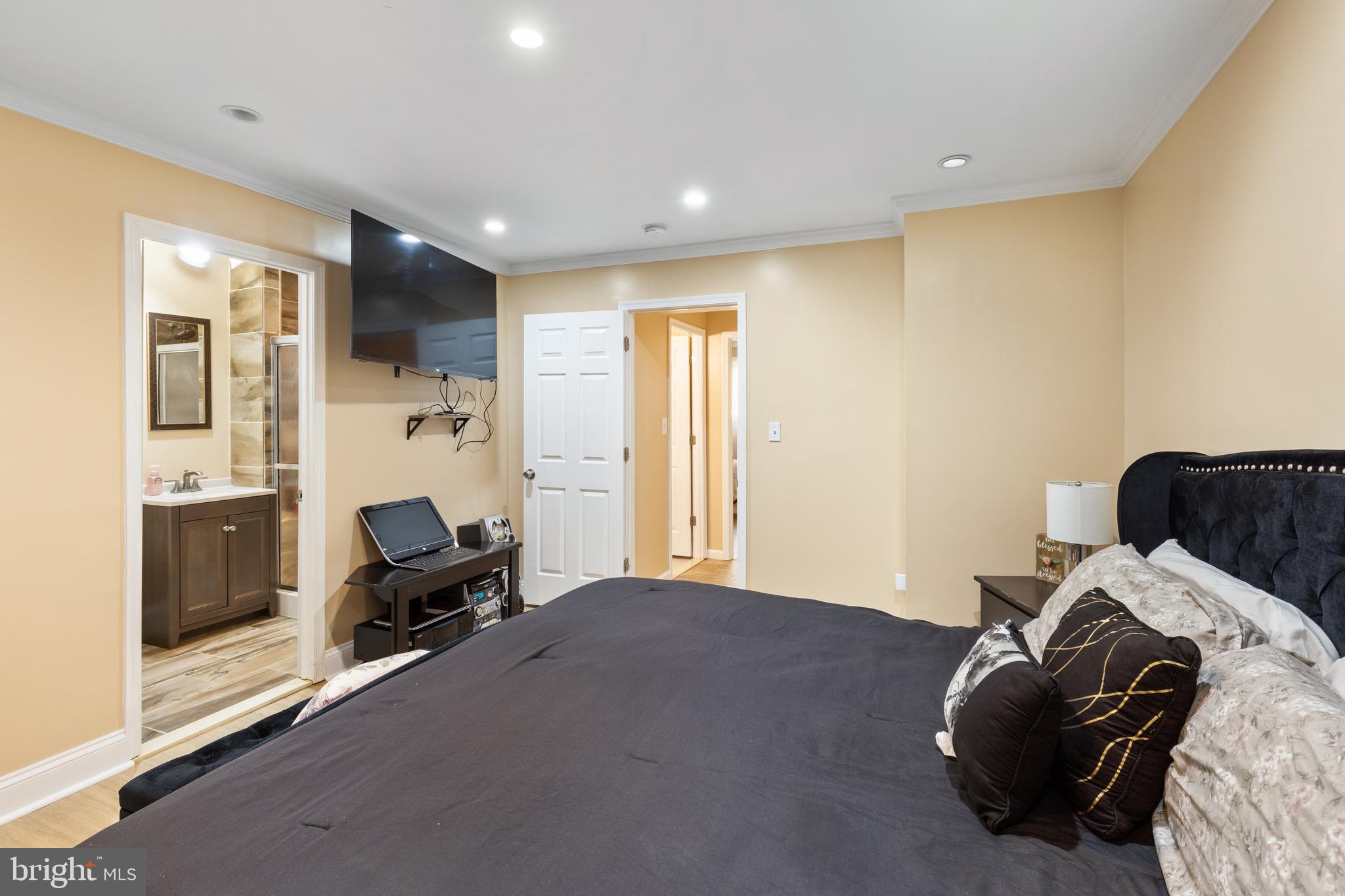 RANDALLSTOWN - Residential