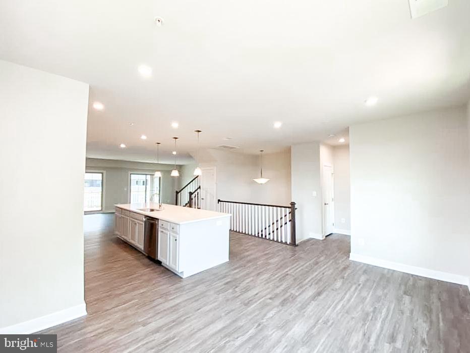 ARCOLA TOWN CENTER CONDO - Residential Lease