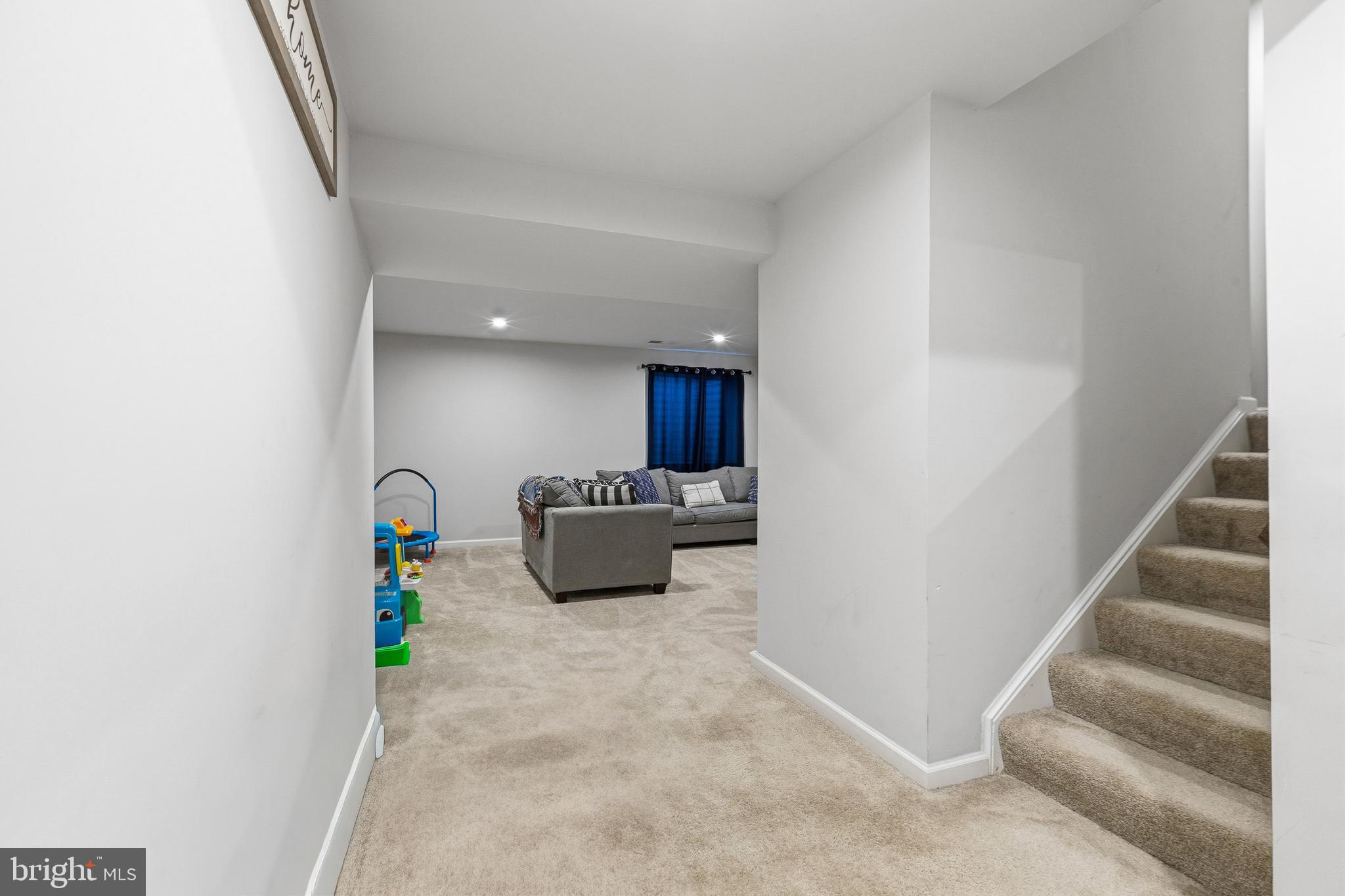 HIGH HOOK FARMS - Residential