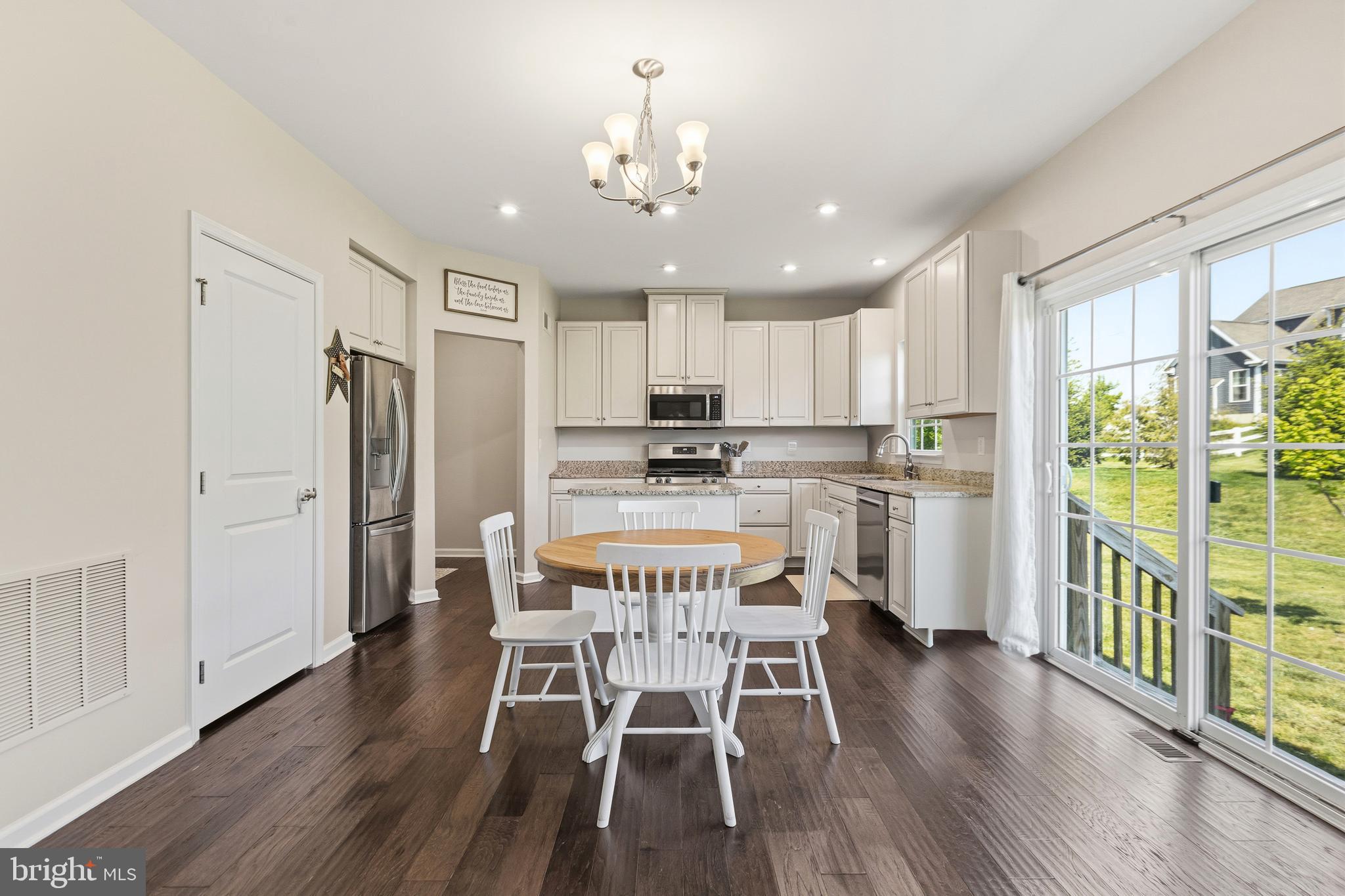HIGH HOOK FARMS - Residential