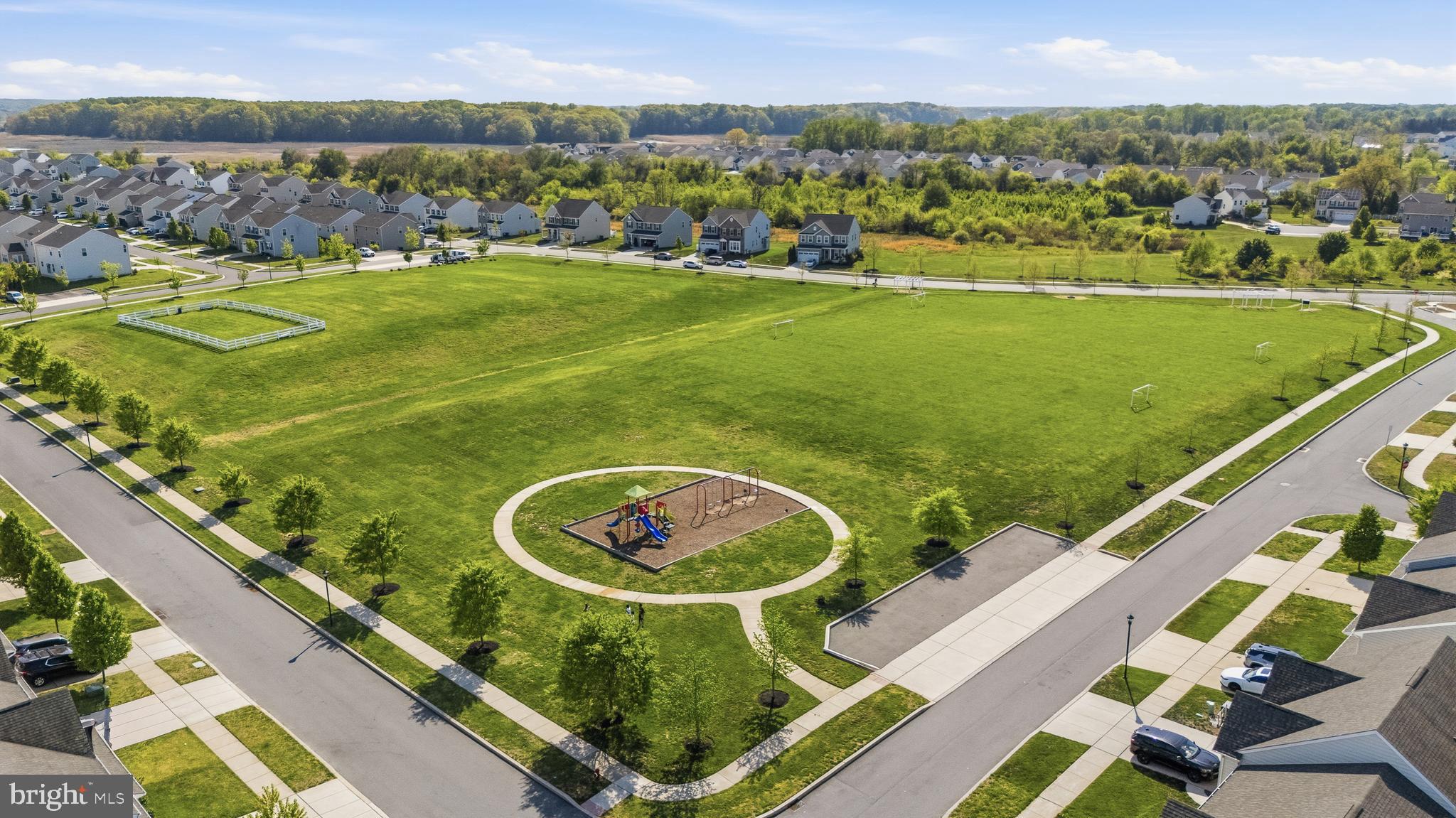 HIGH HOOK FARMS - Residential