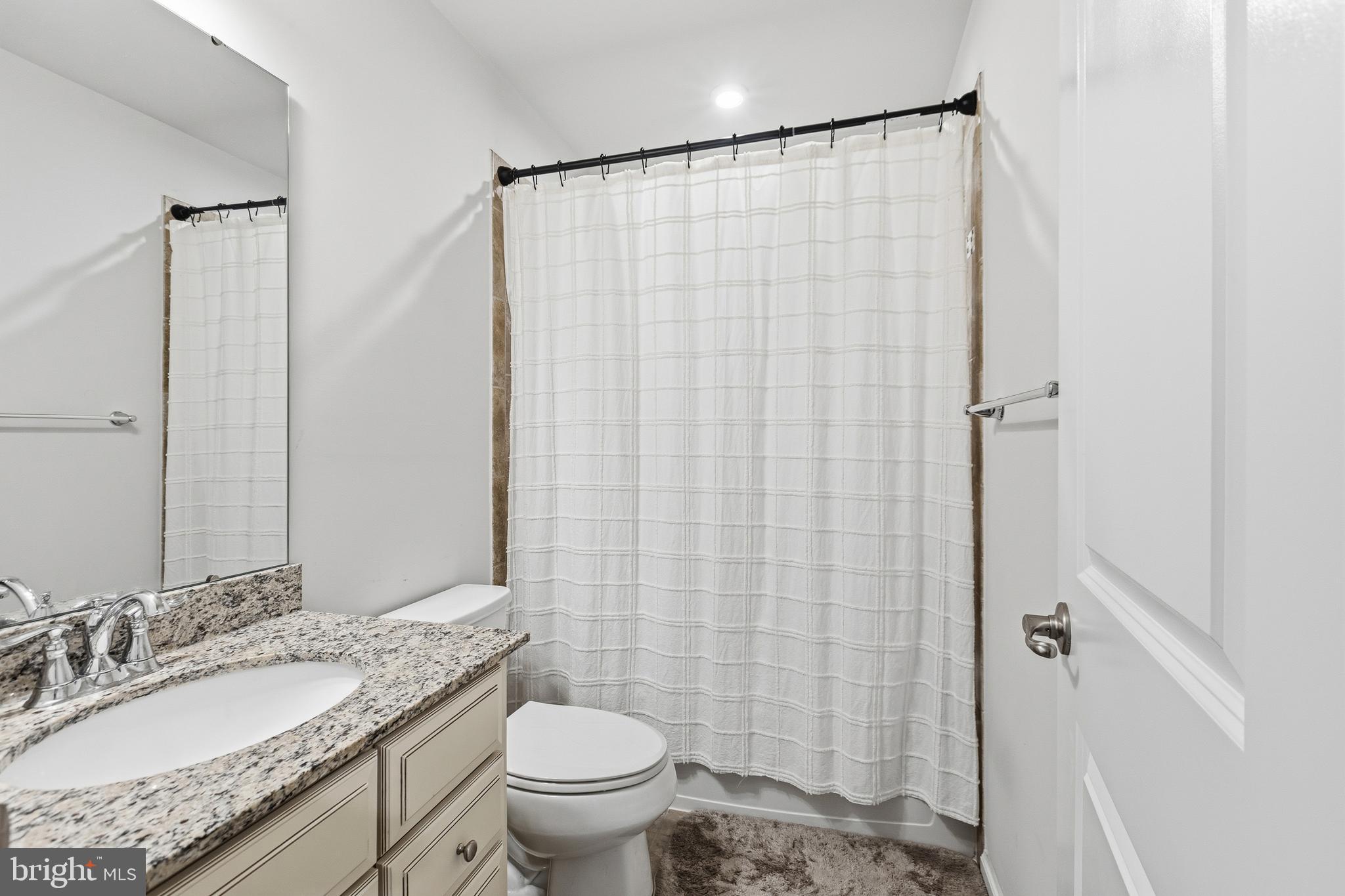 HIGH HOOK FARMS - Residential
