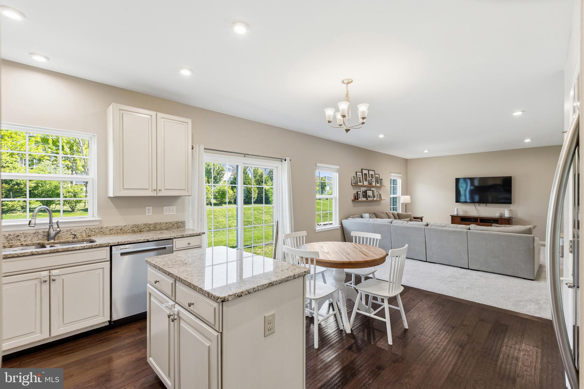 HIGH HOOK FARMS - Residential