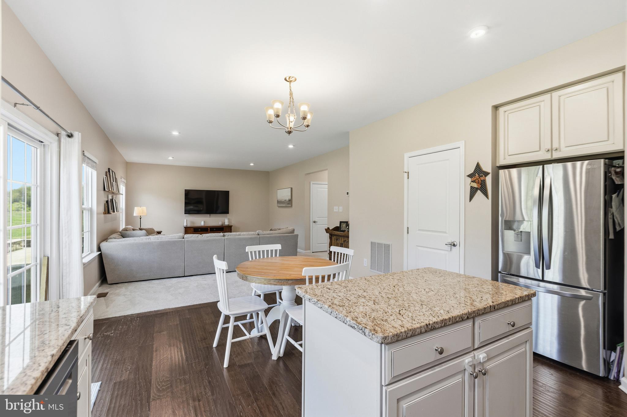 HIGH HOOK FARMS - Residential