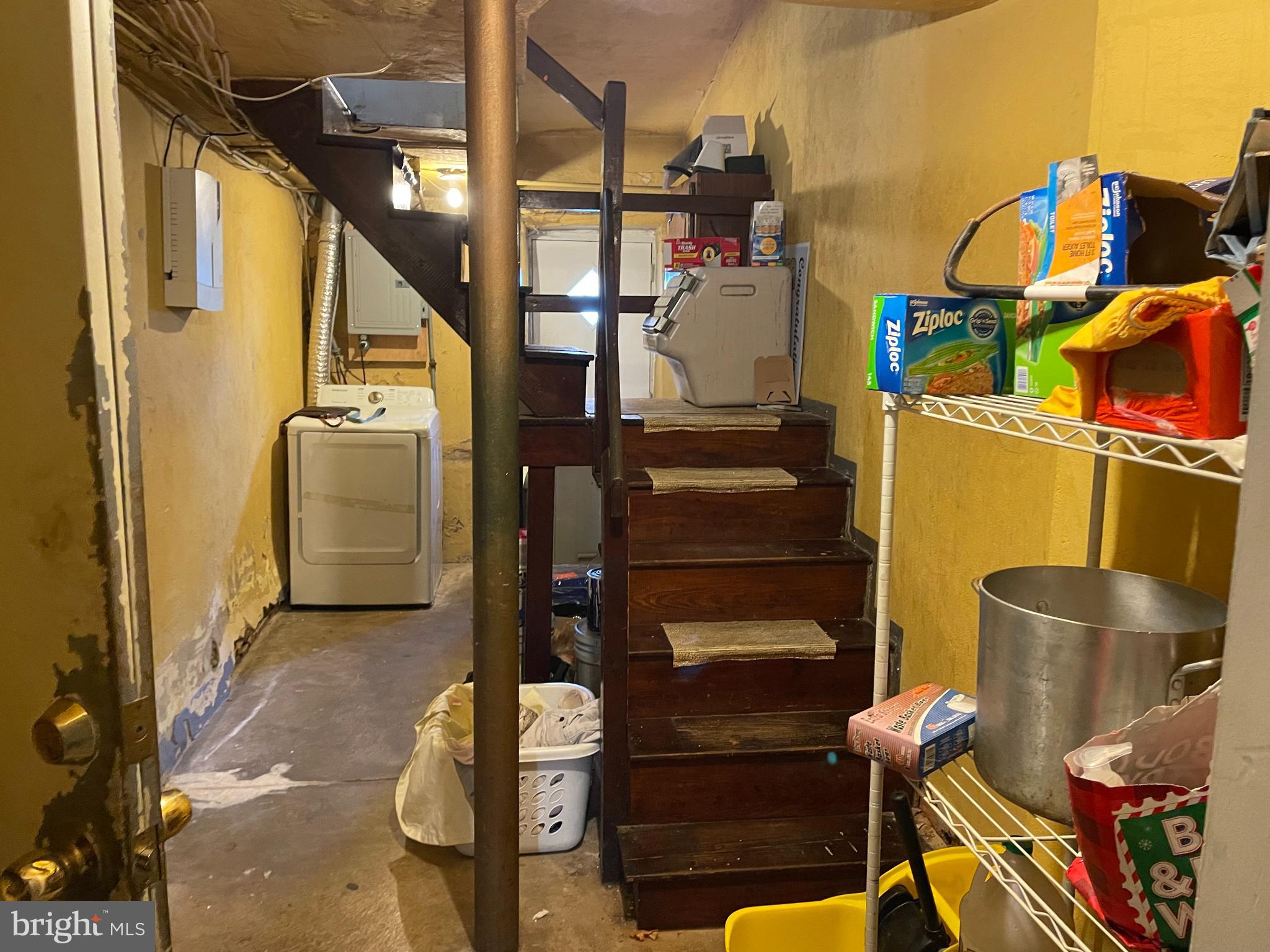 MAYFAIR (WEST) - Residential