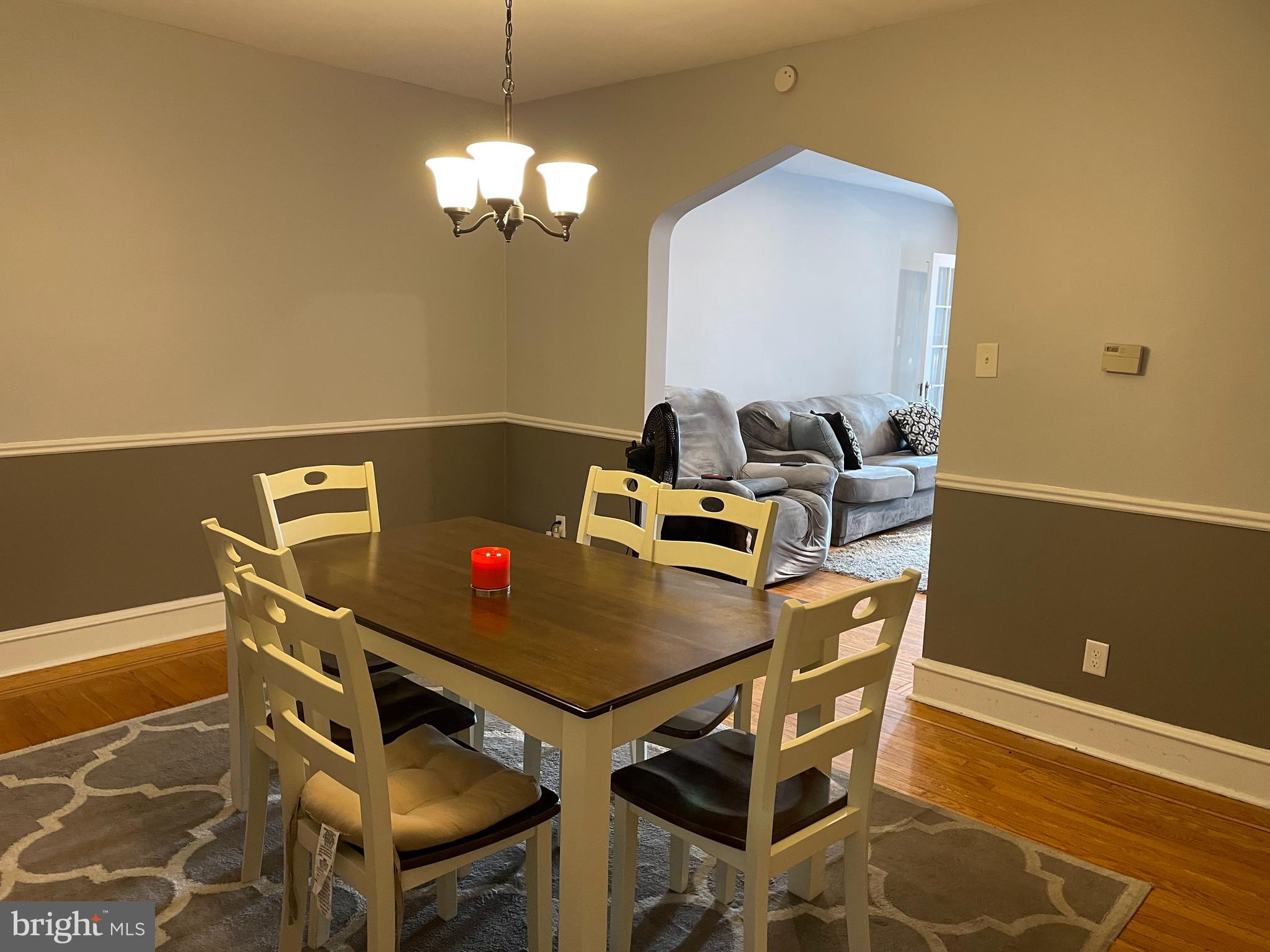 MAYFAIR (WEST) - Residential